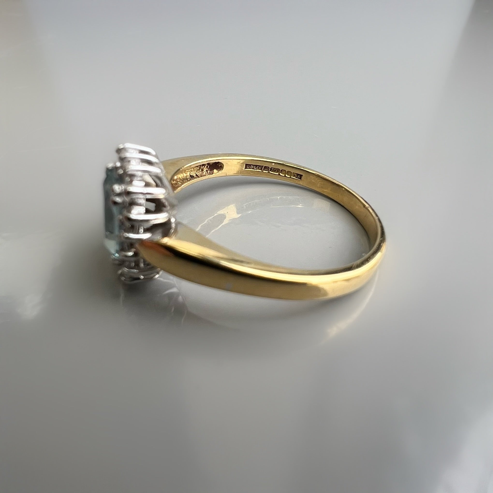 Vintage 1.00ct Aquamarine and Diamond Rectangular Ring