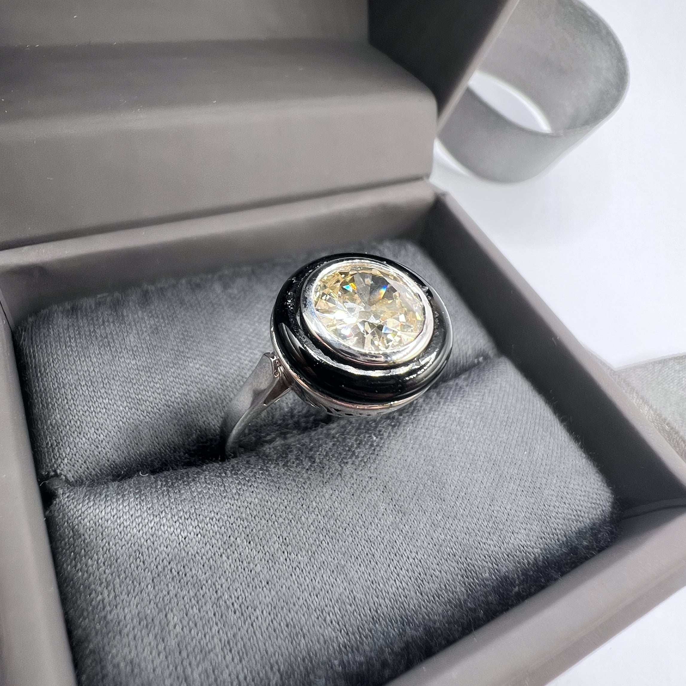 Art Deco 1.30ct Diamond and Onyx Ring