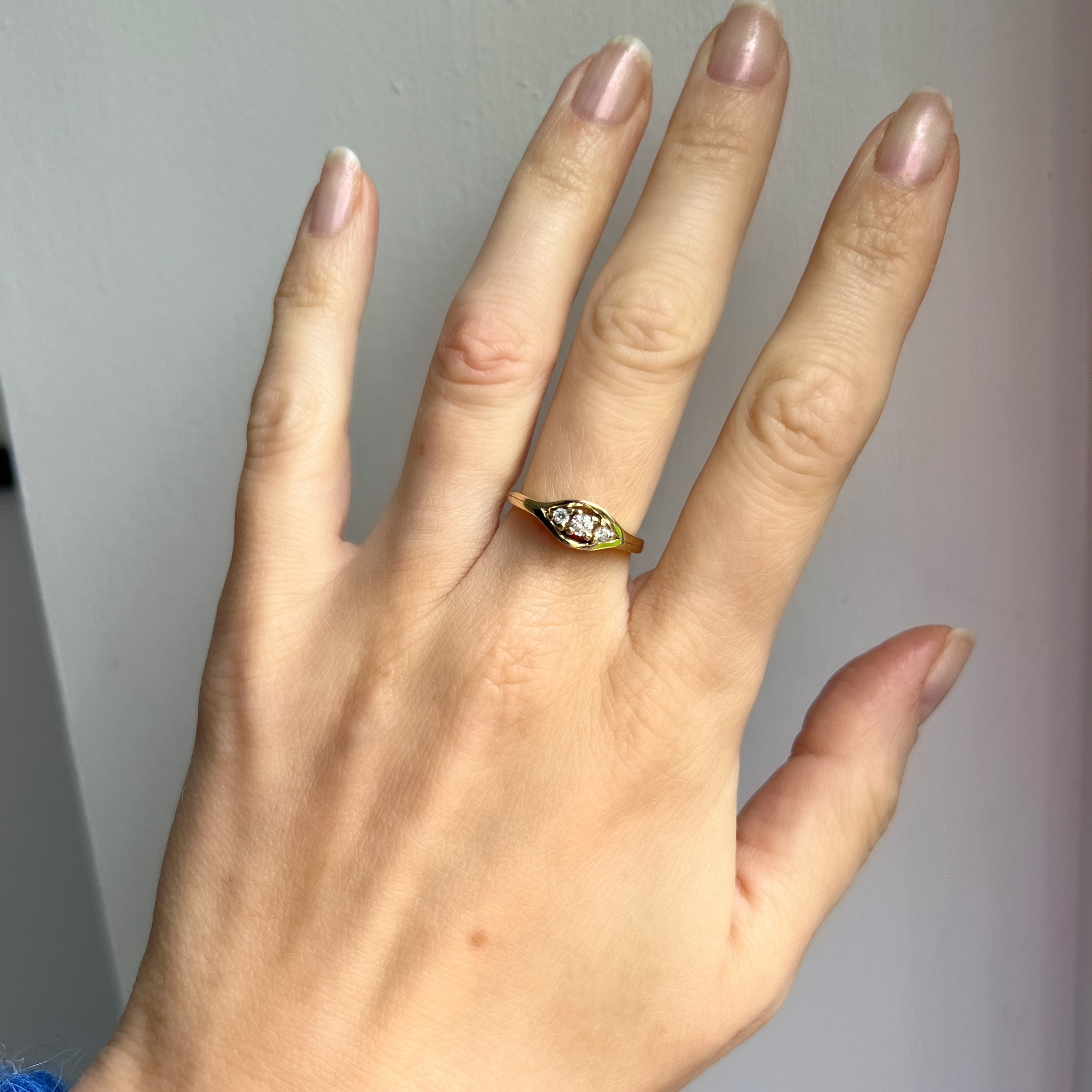 Vintage 3 Stone Diamond Ring