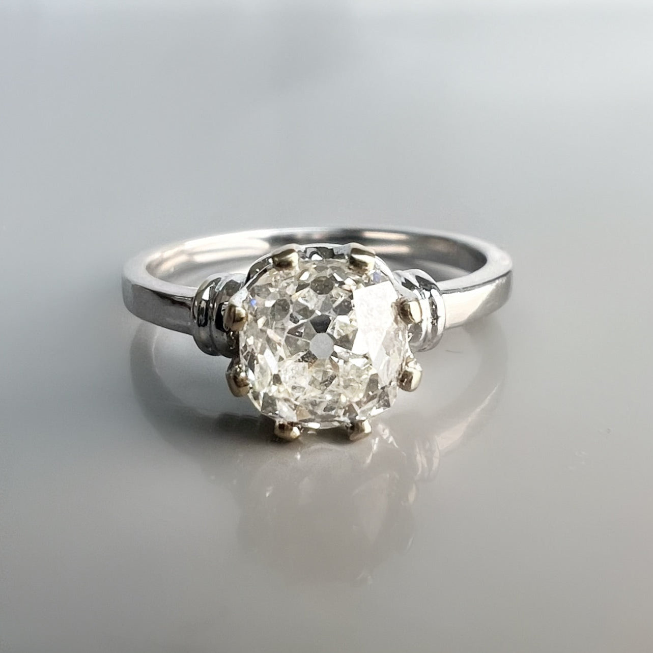 Antique 1.38ct Old Cushion Cut Diamond, in 18ct White Gold