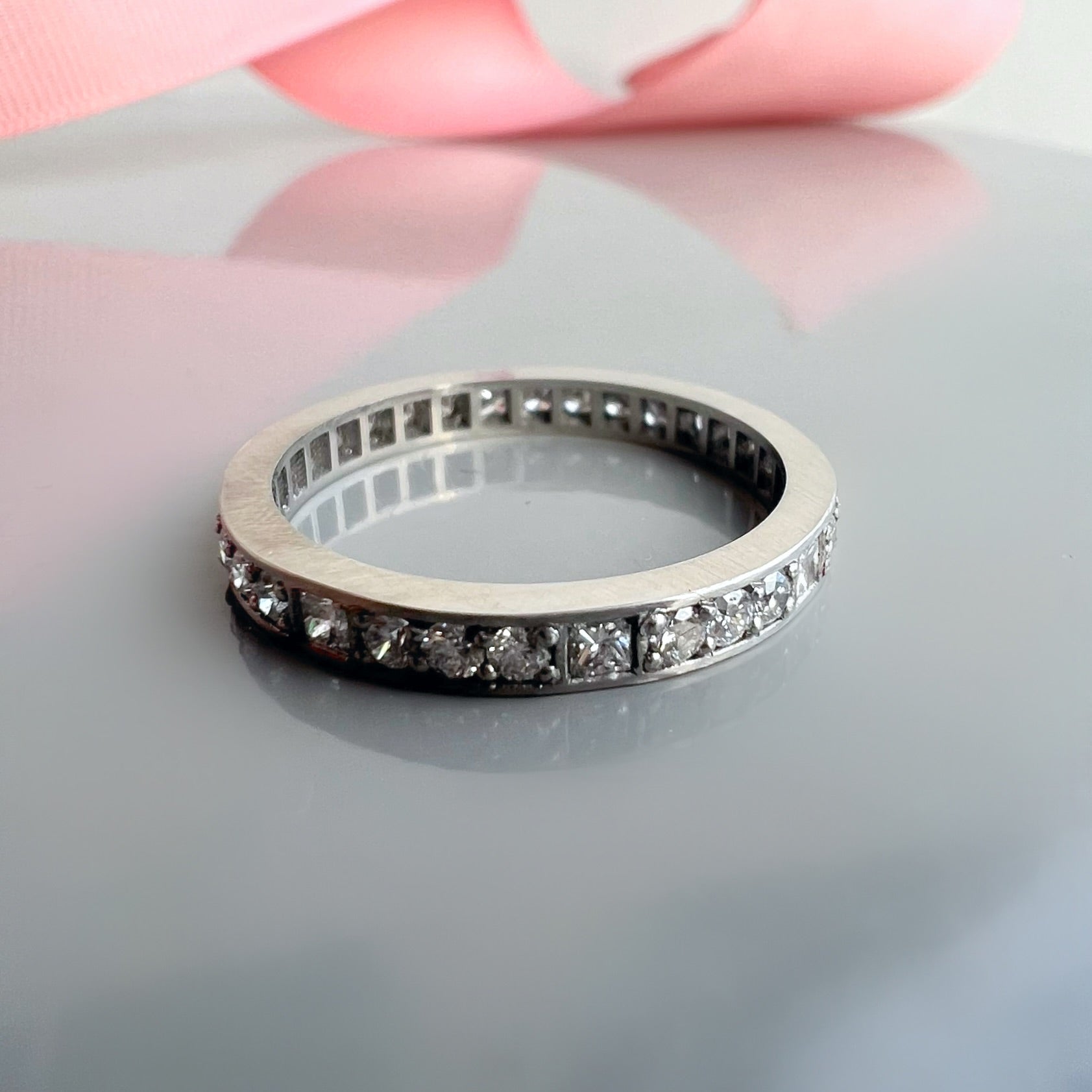 Vintage 1.00ct Diamond Eternity Ring in Platinum