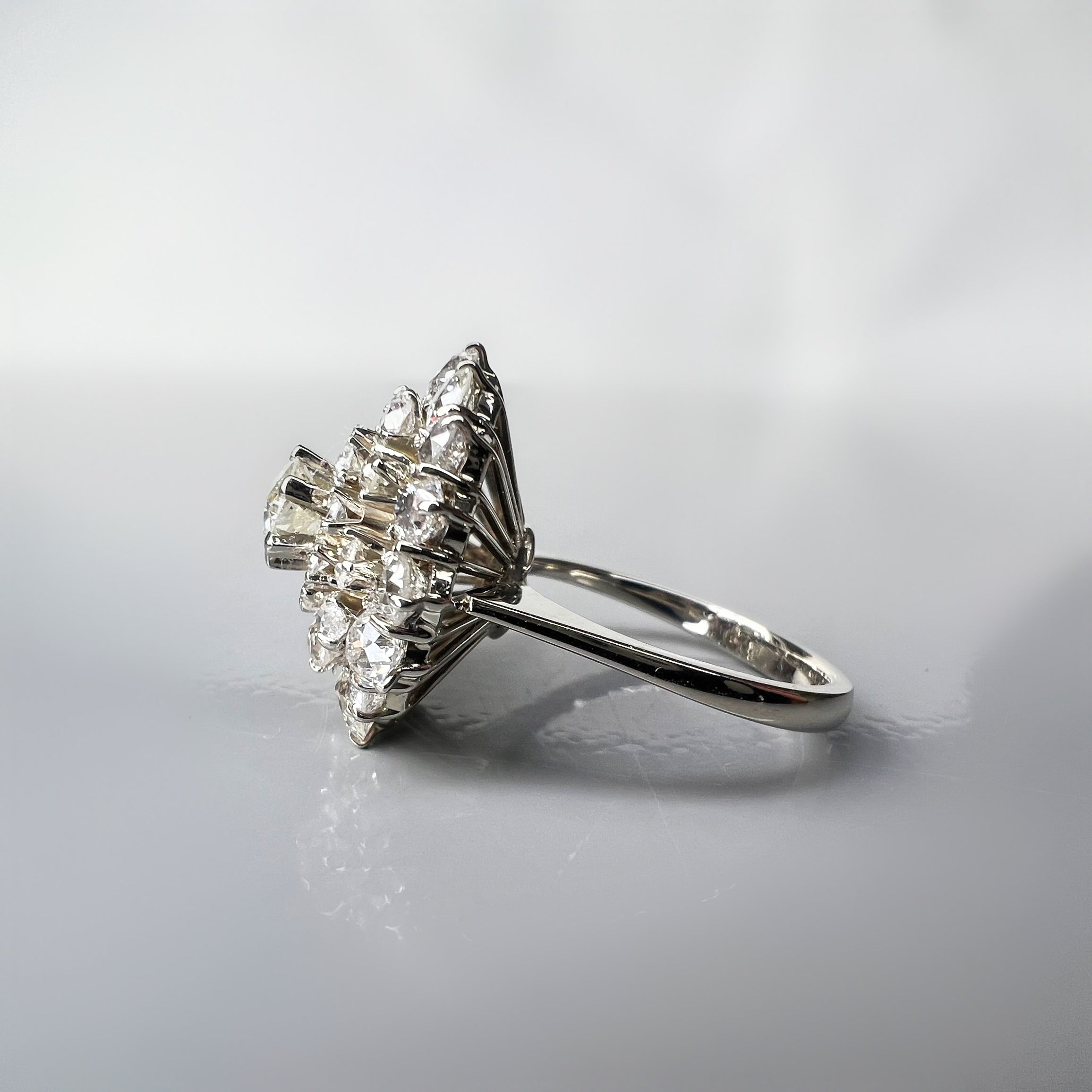 Vintage 2.50ct Diamond Explosion Ring