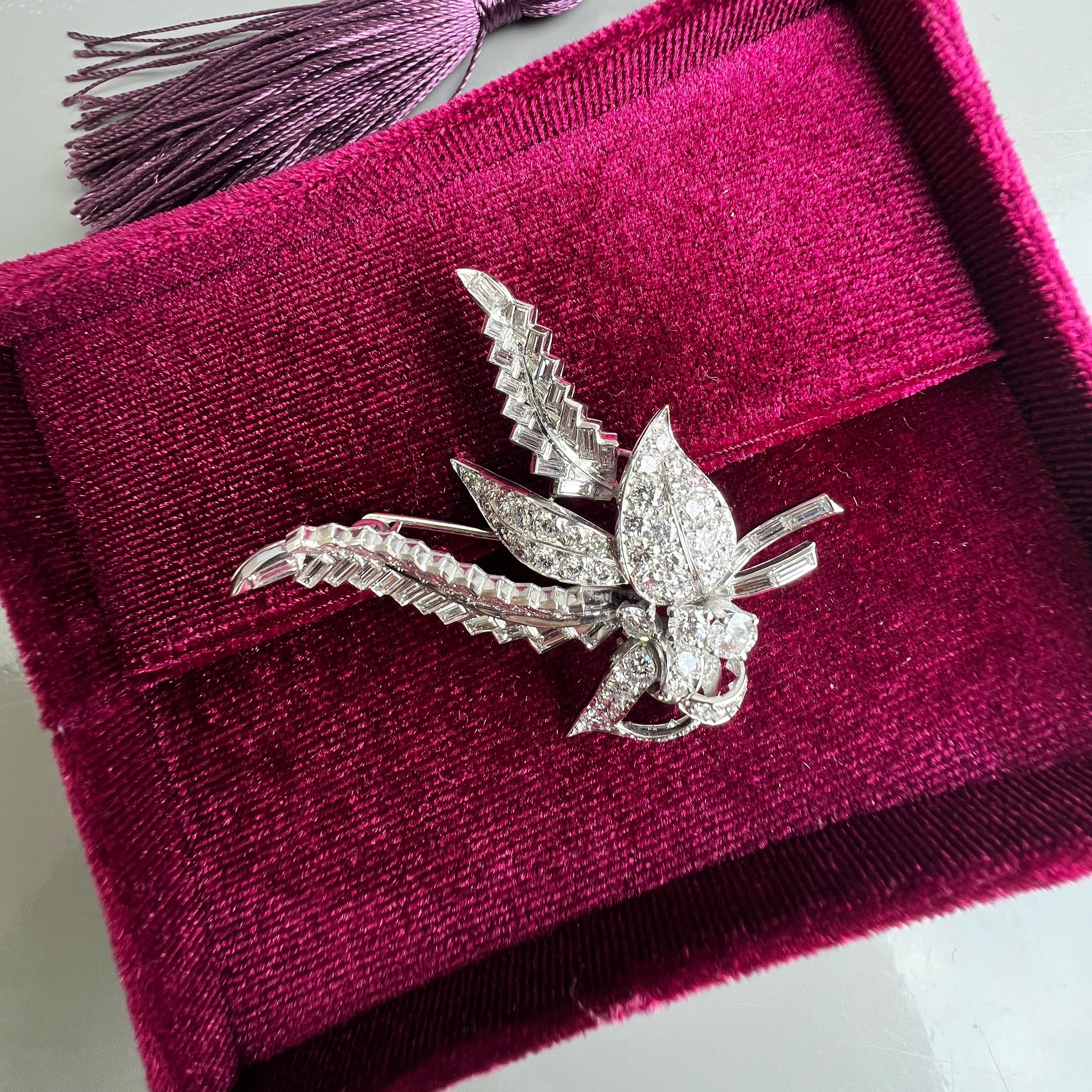 Vintage 4.5ct Diamond Leaf Spray Brooch