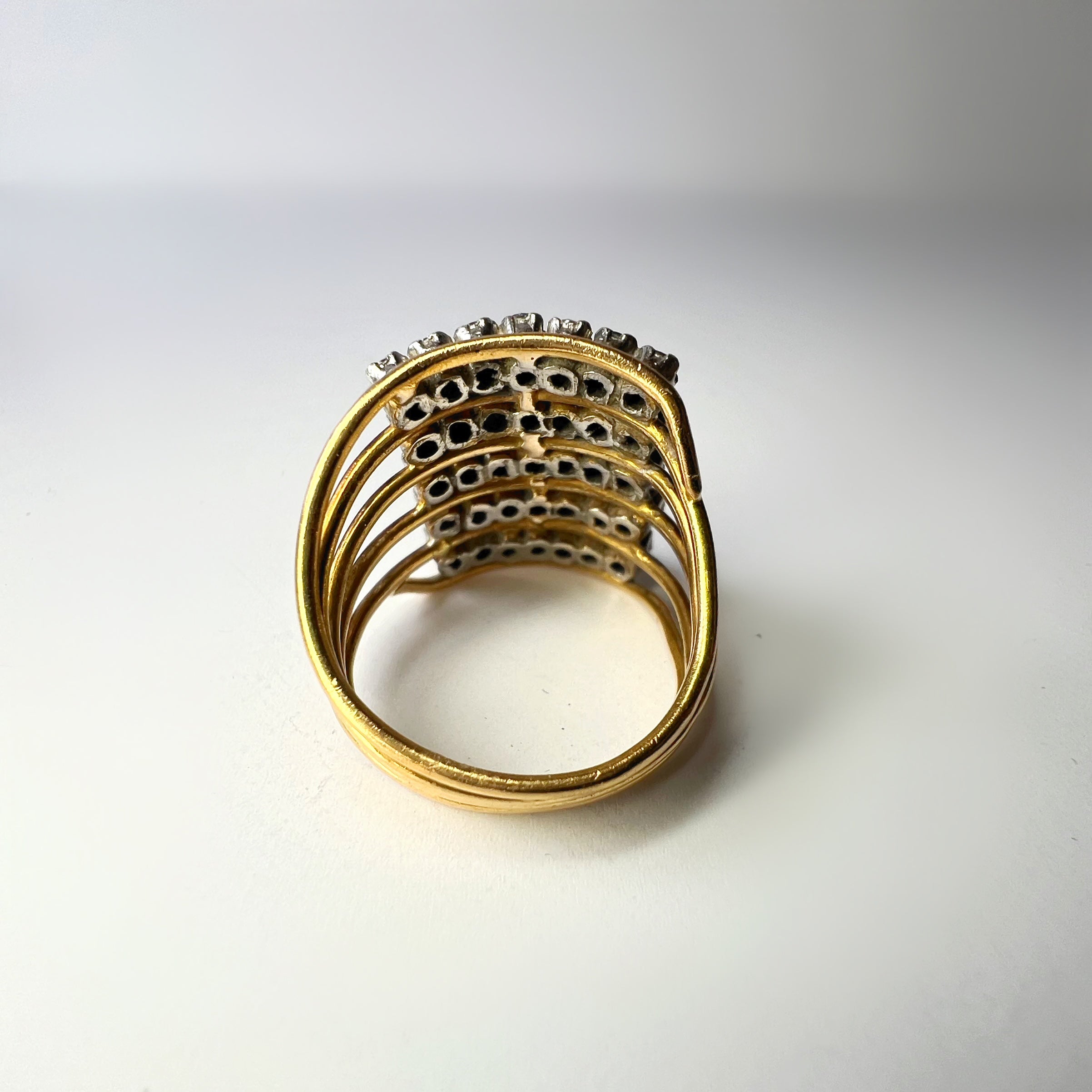 1.75ct Diamond Vintage Harem Row
