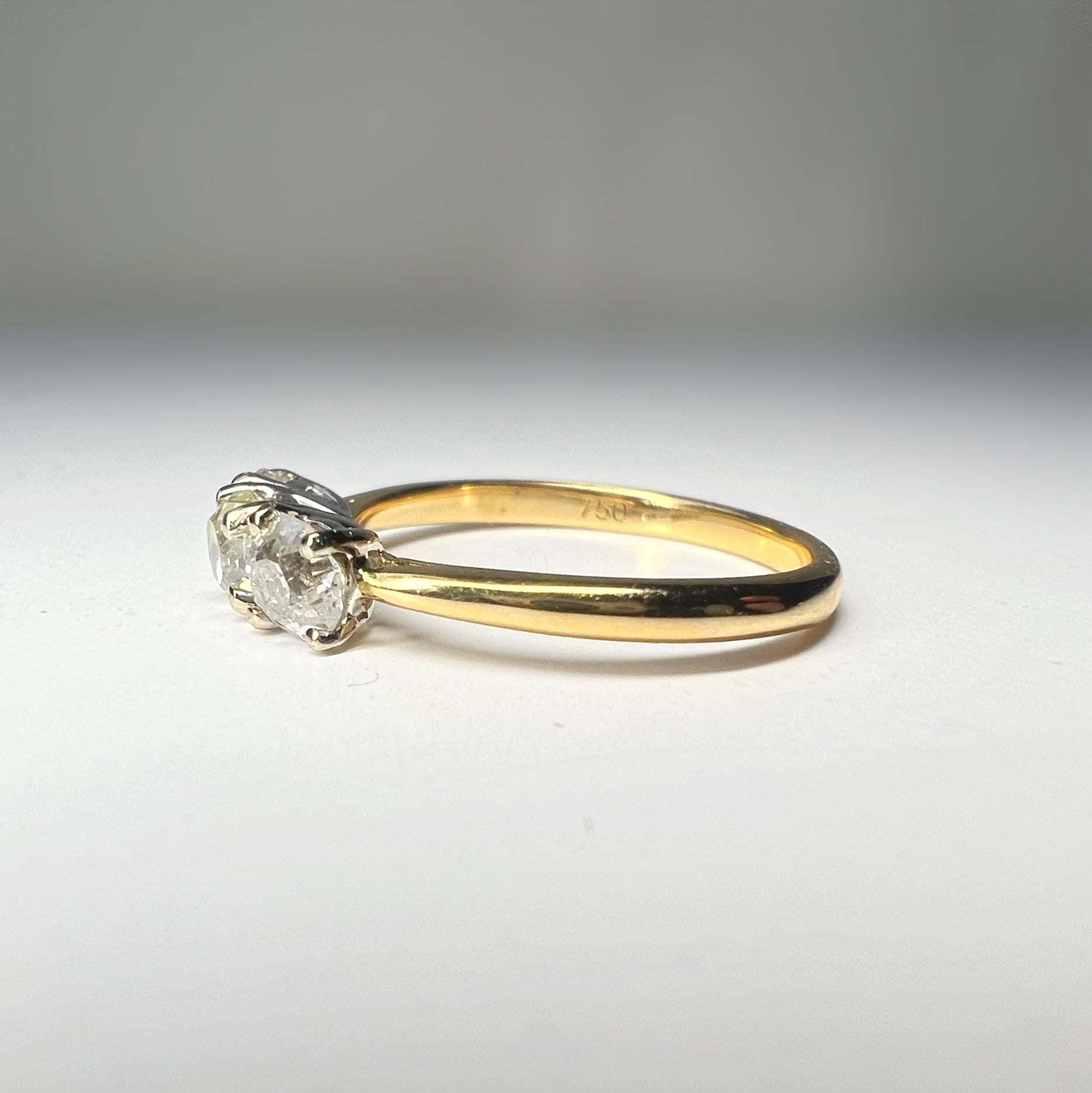 0.90ct 3 Stone Diamond Trilogy Ring
