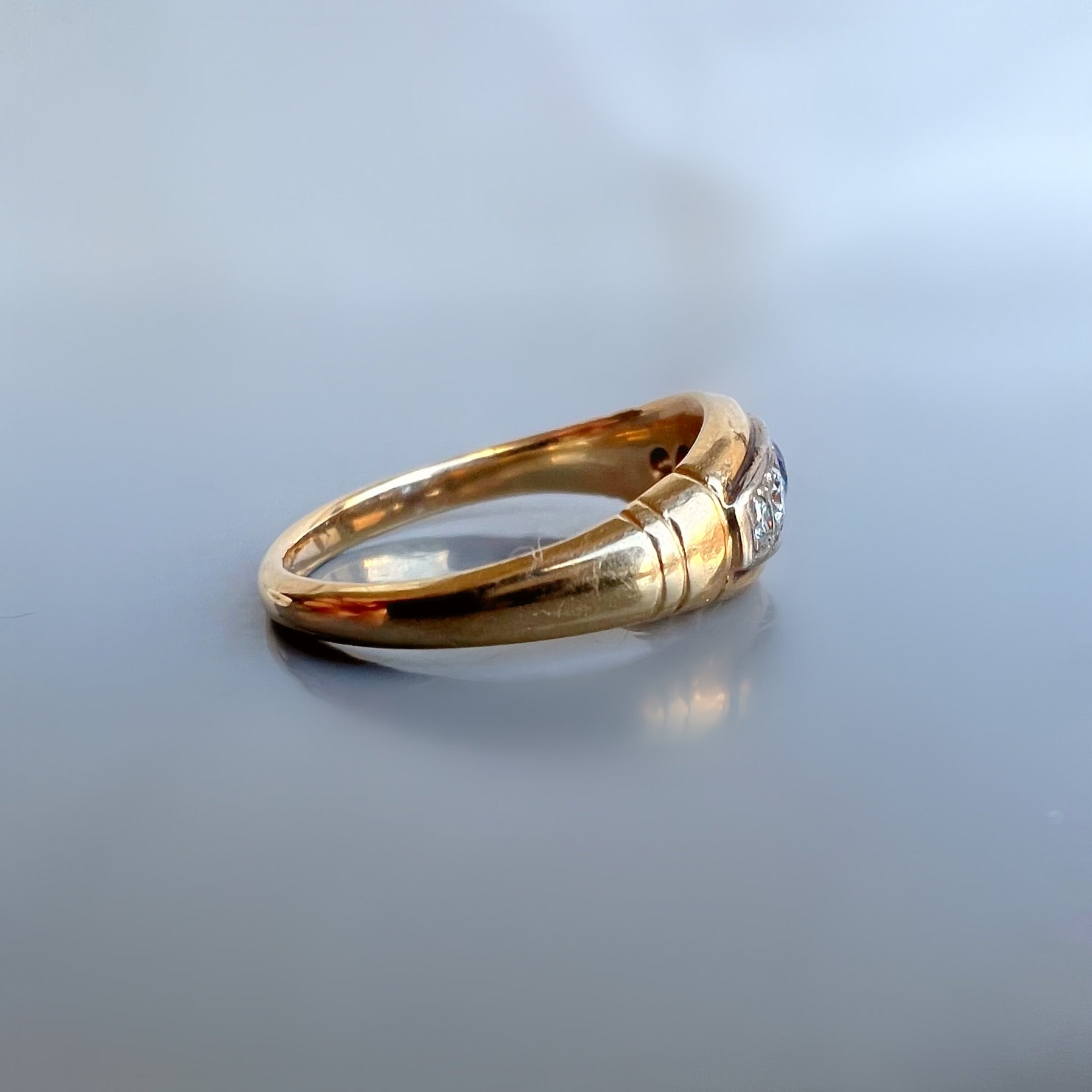 Vintage 18ct Gold Sapphire and Diamond Band