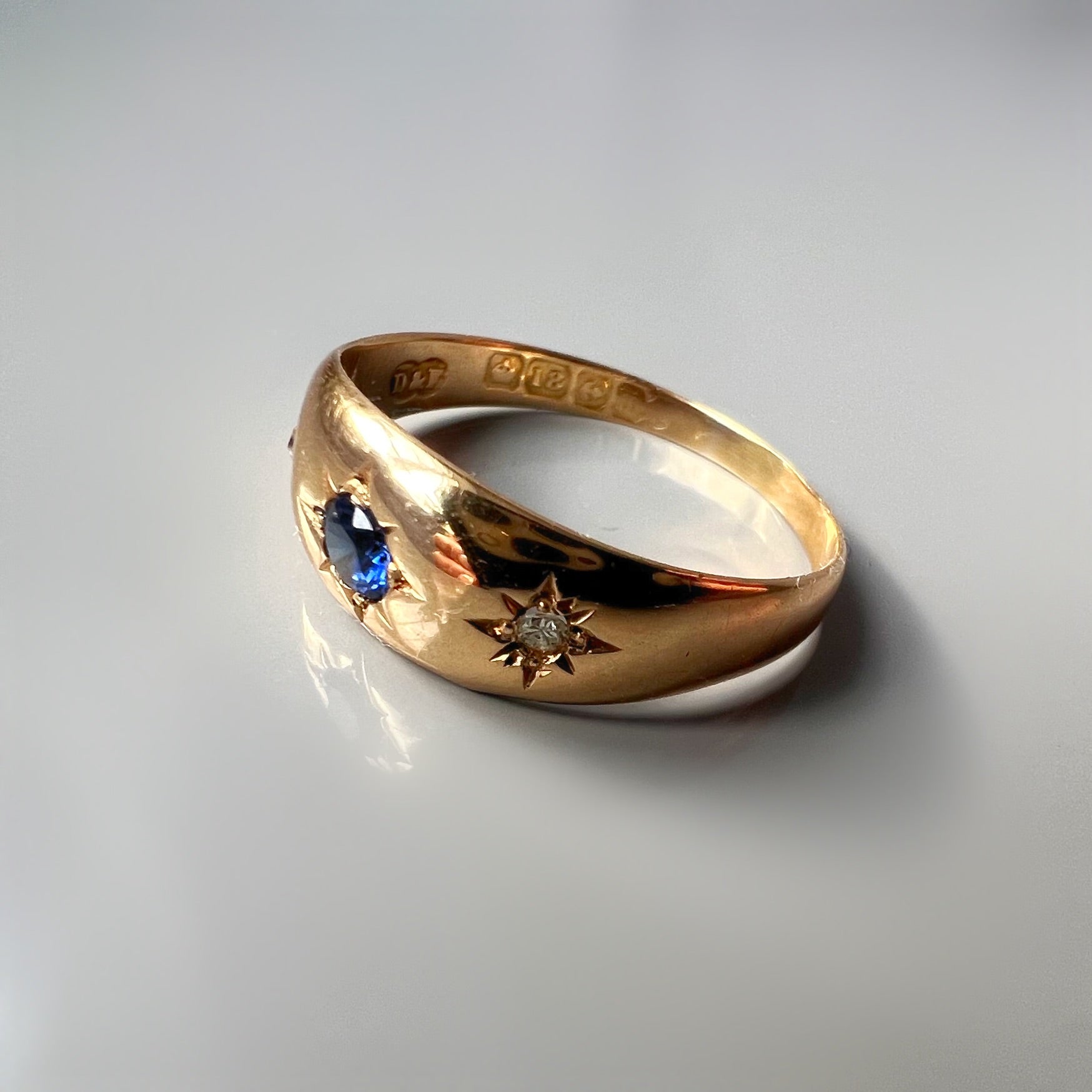 Antique 18ct Gold Star Set Sapphire and Diamond Band