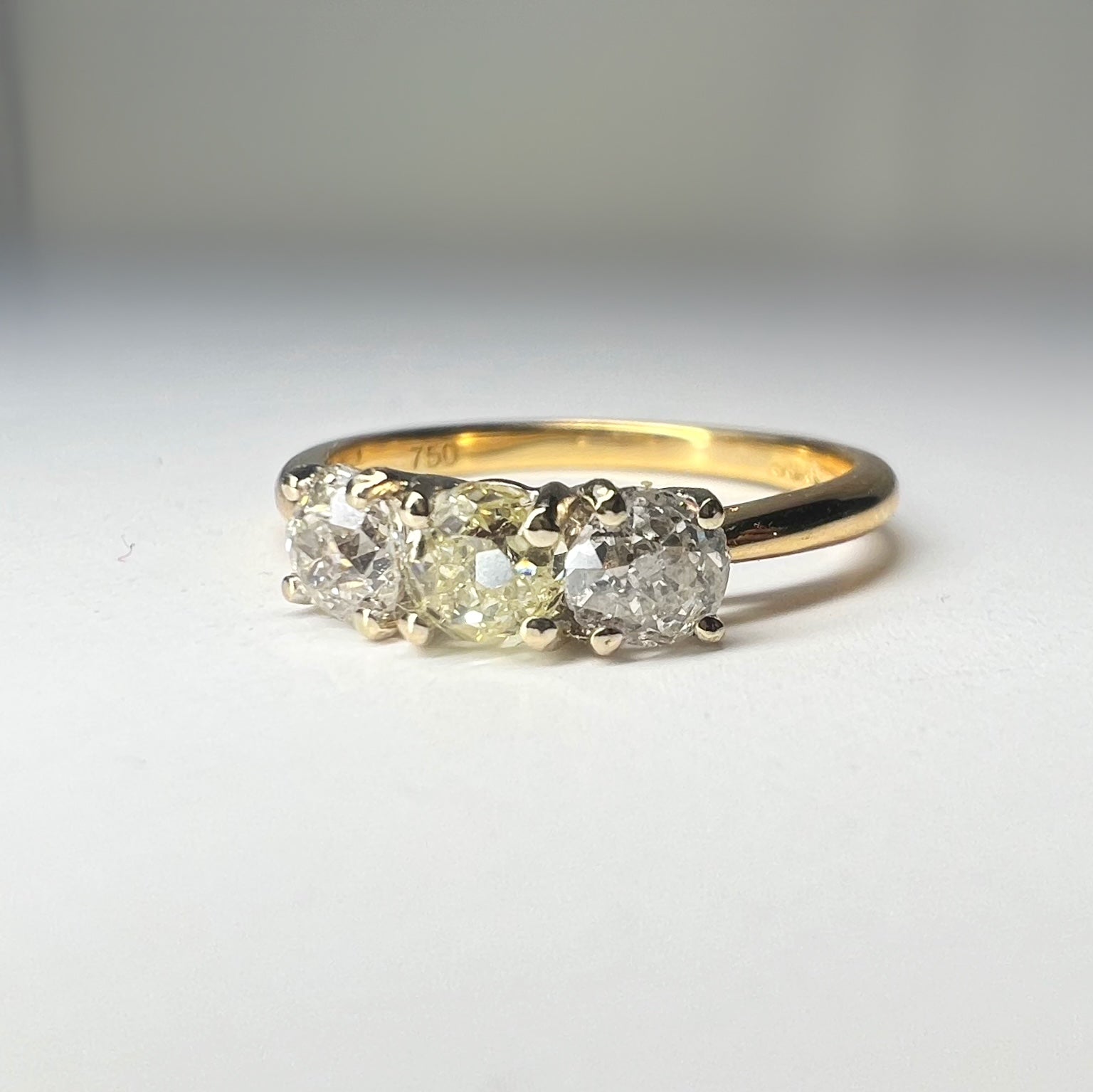 0.90ct 3 Stone Diamond Trilogy Ring