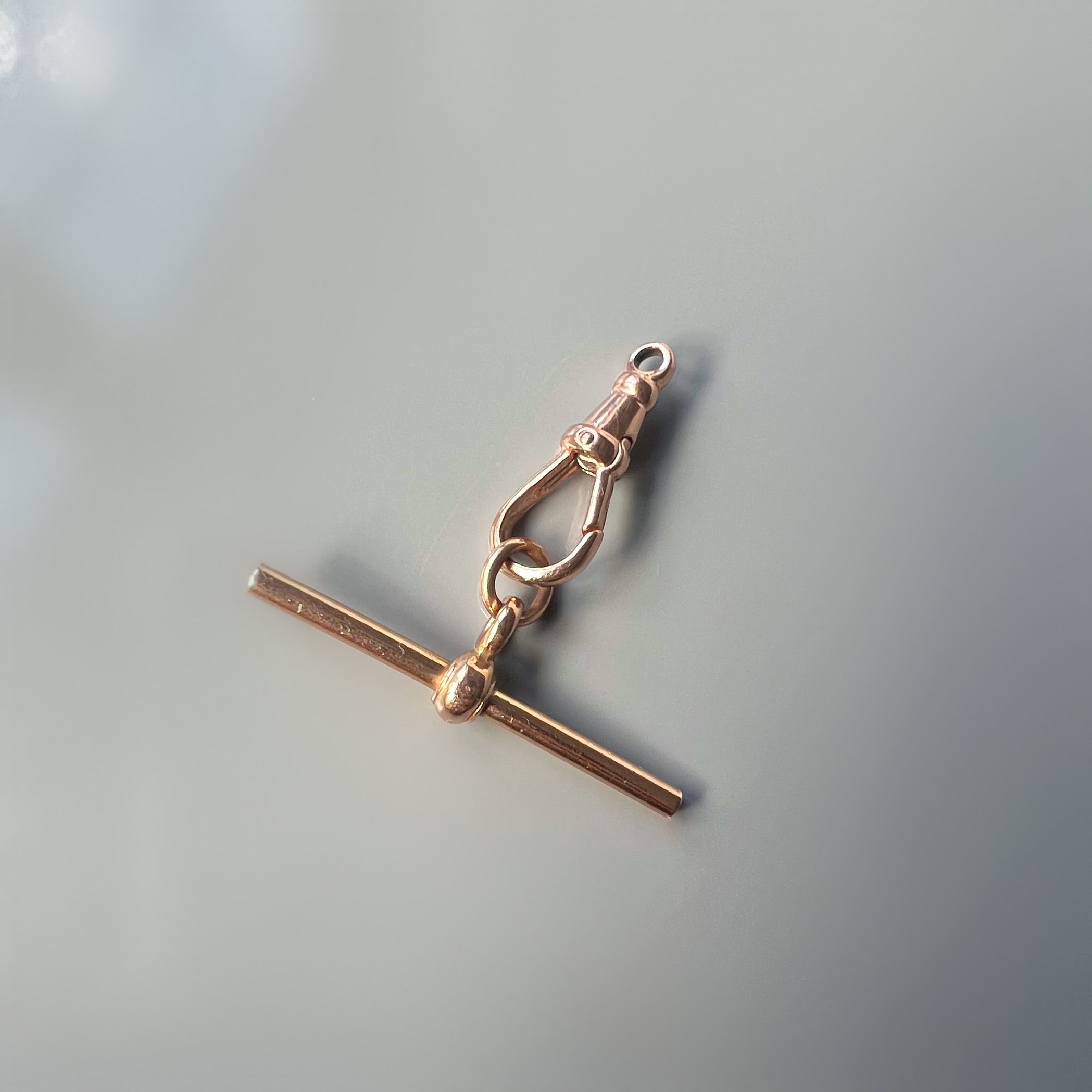 9ct Gold T-Bar and Lobster Clip