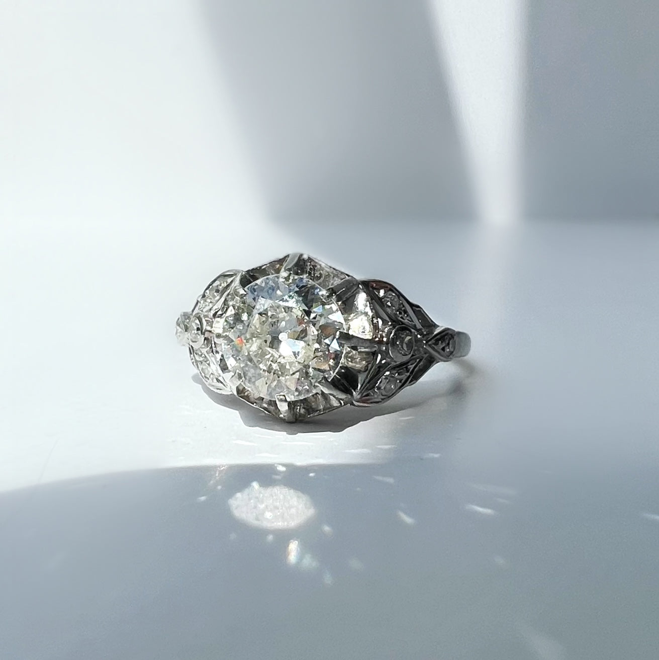 Vintage 1940s 0.90ct Diamond Solitaire Ring