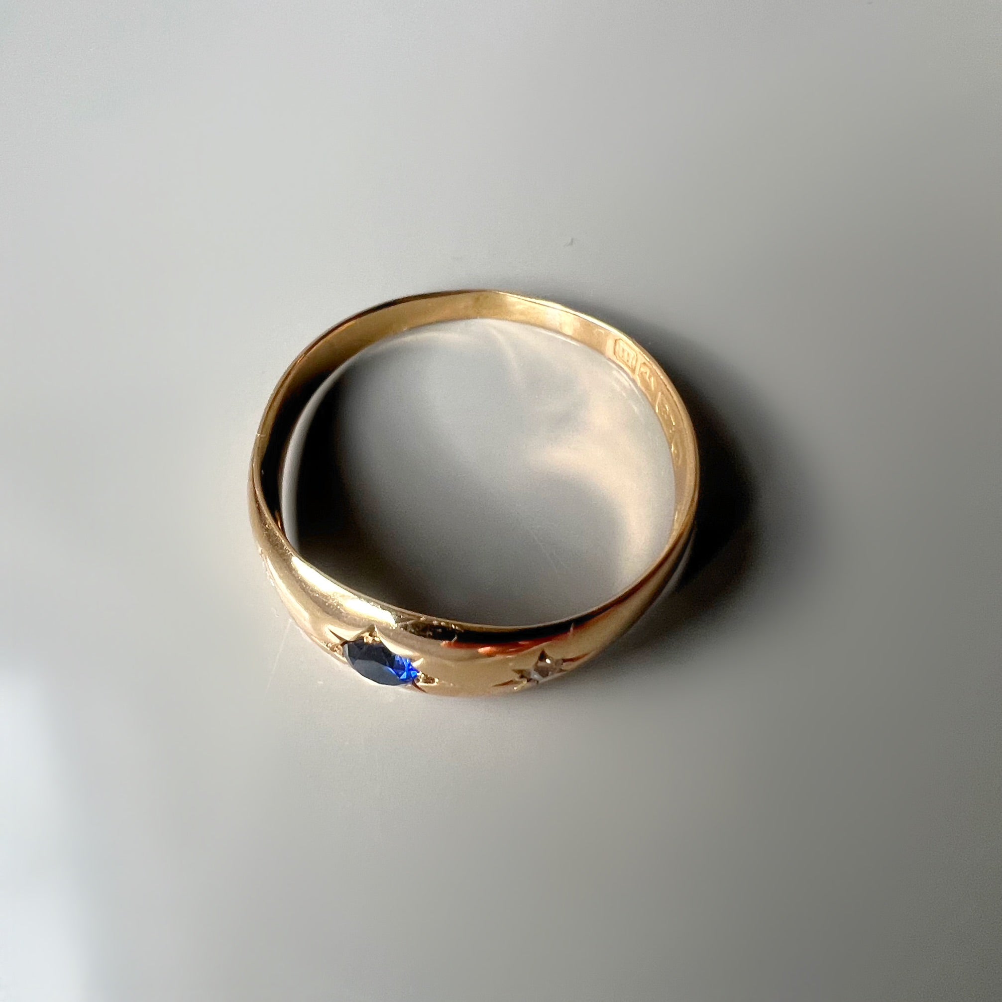Antique 18ct Gold Star Set Sapphire and Diamond Band