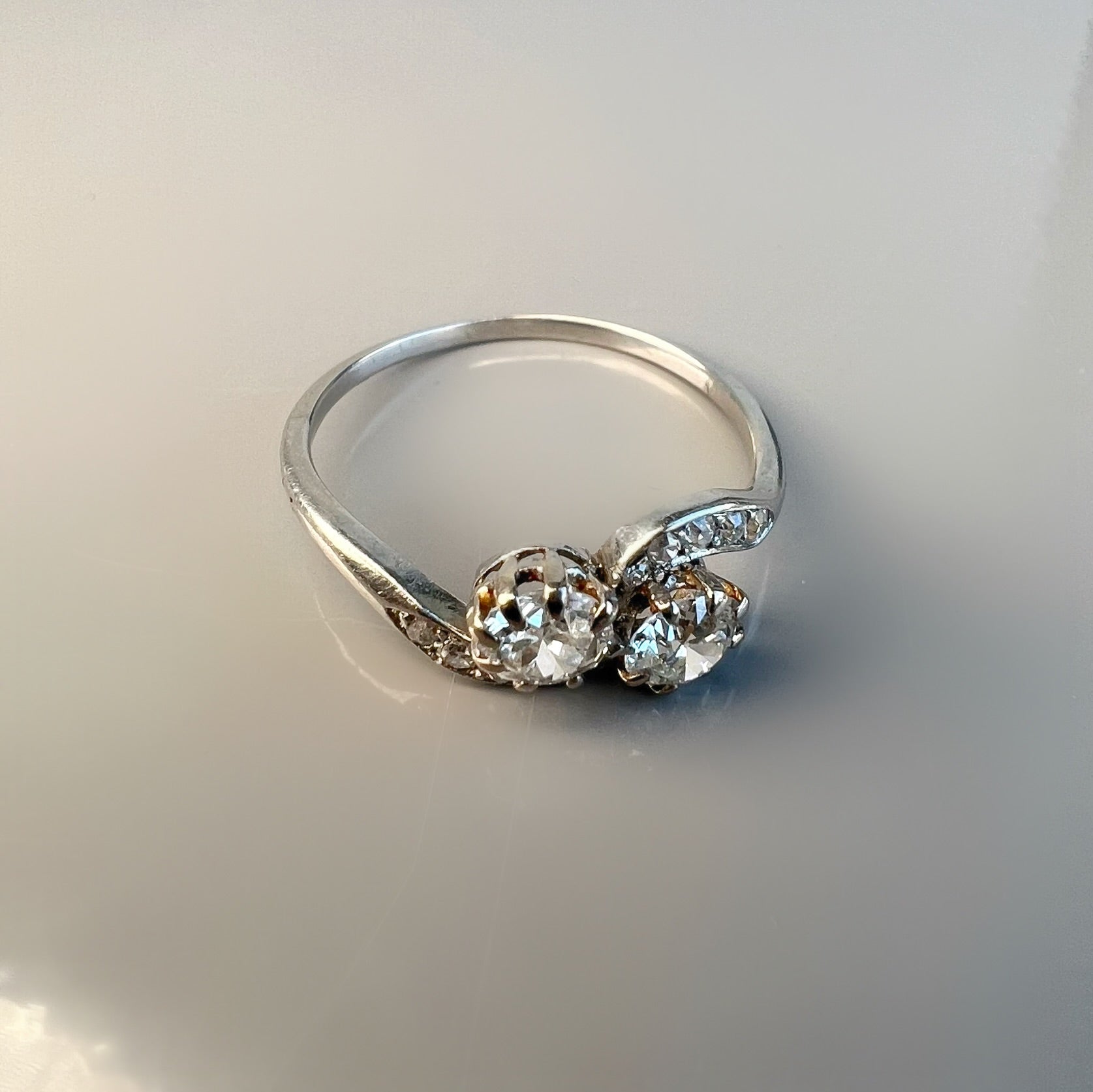 Antique Diamond 0.80ct Toi & Moi Platinum Ring