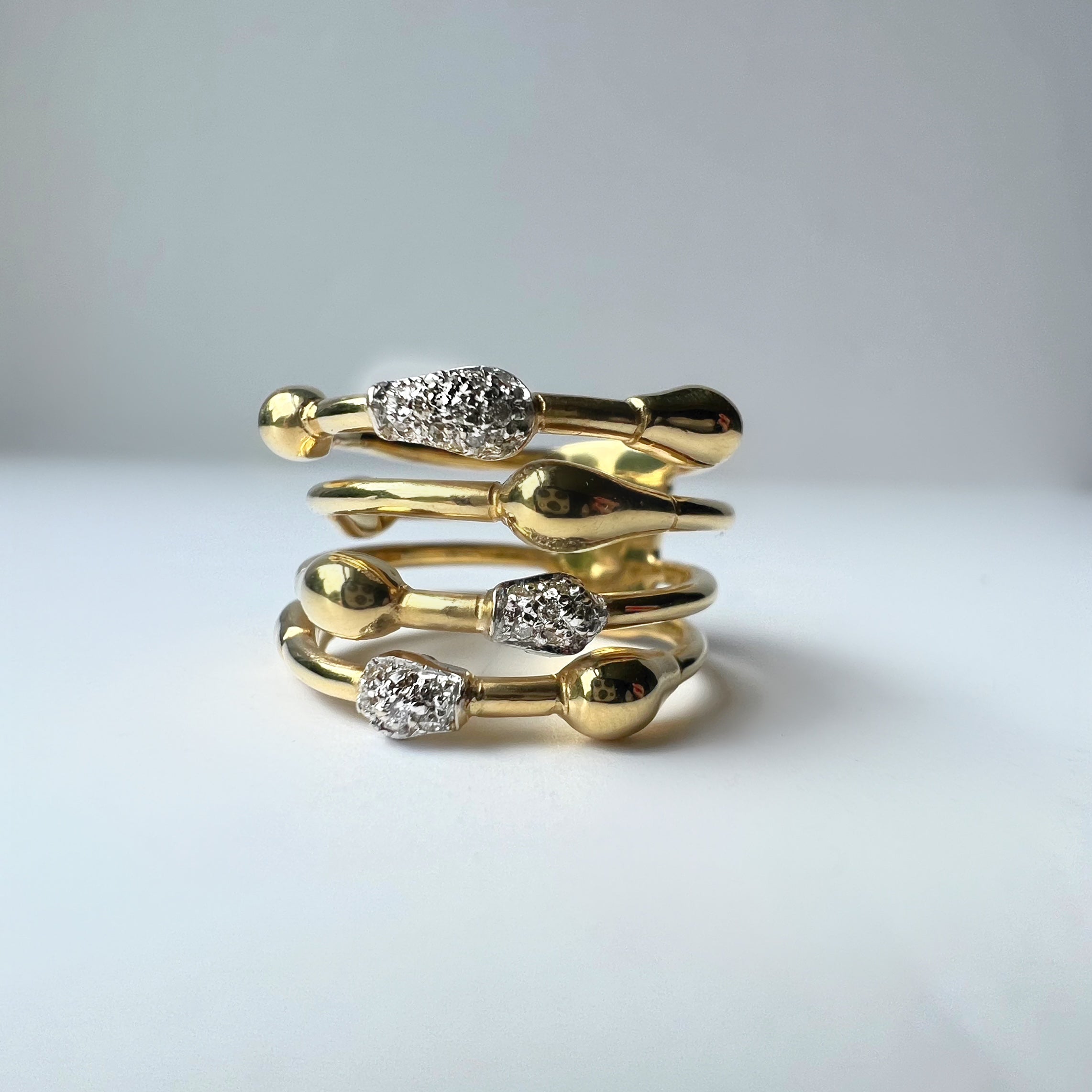 H Stern 18ct Gold and Diamond ‘Drop’ Ring