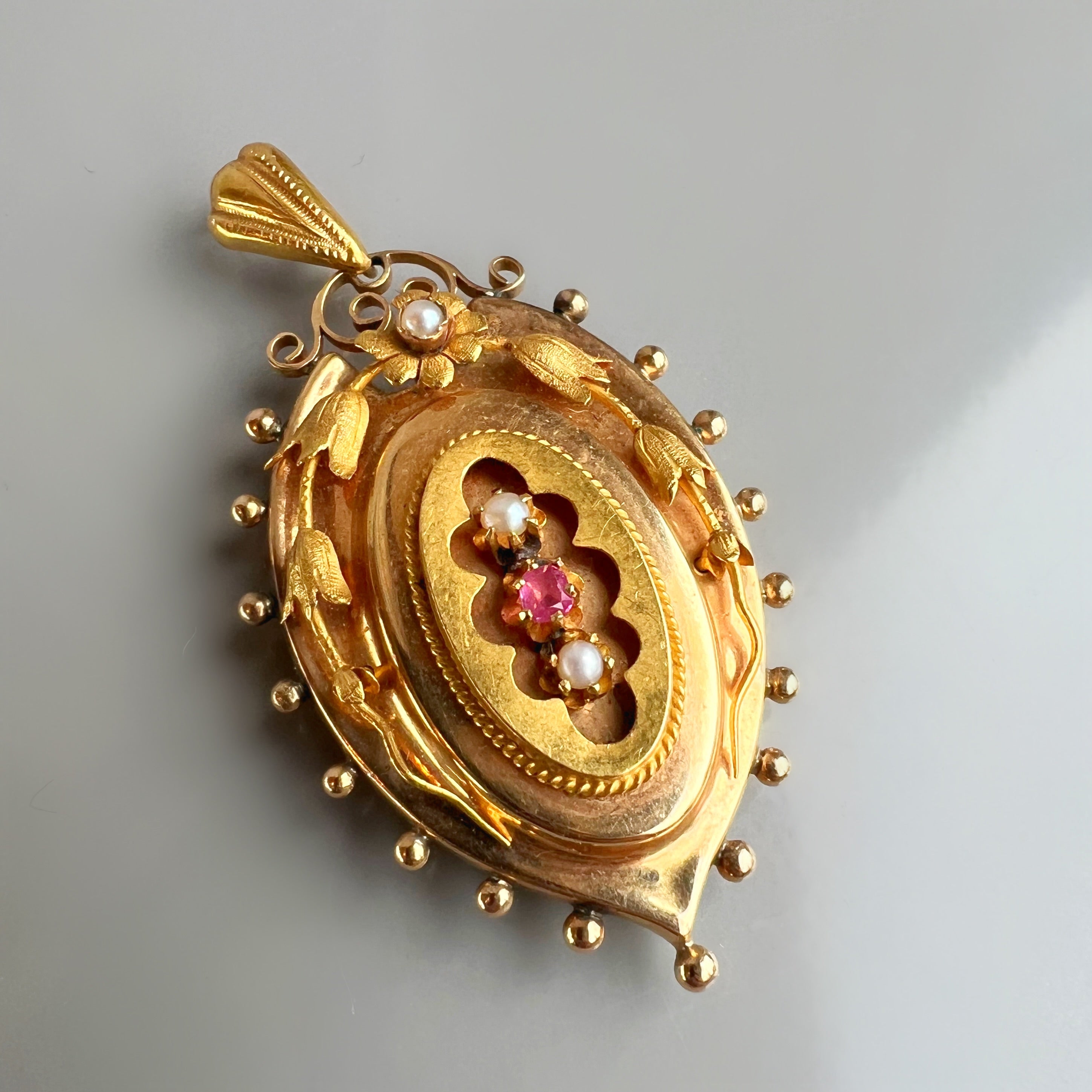 Antique Gold Locket with Ruby and Pearl Details