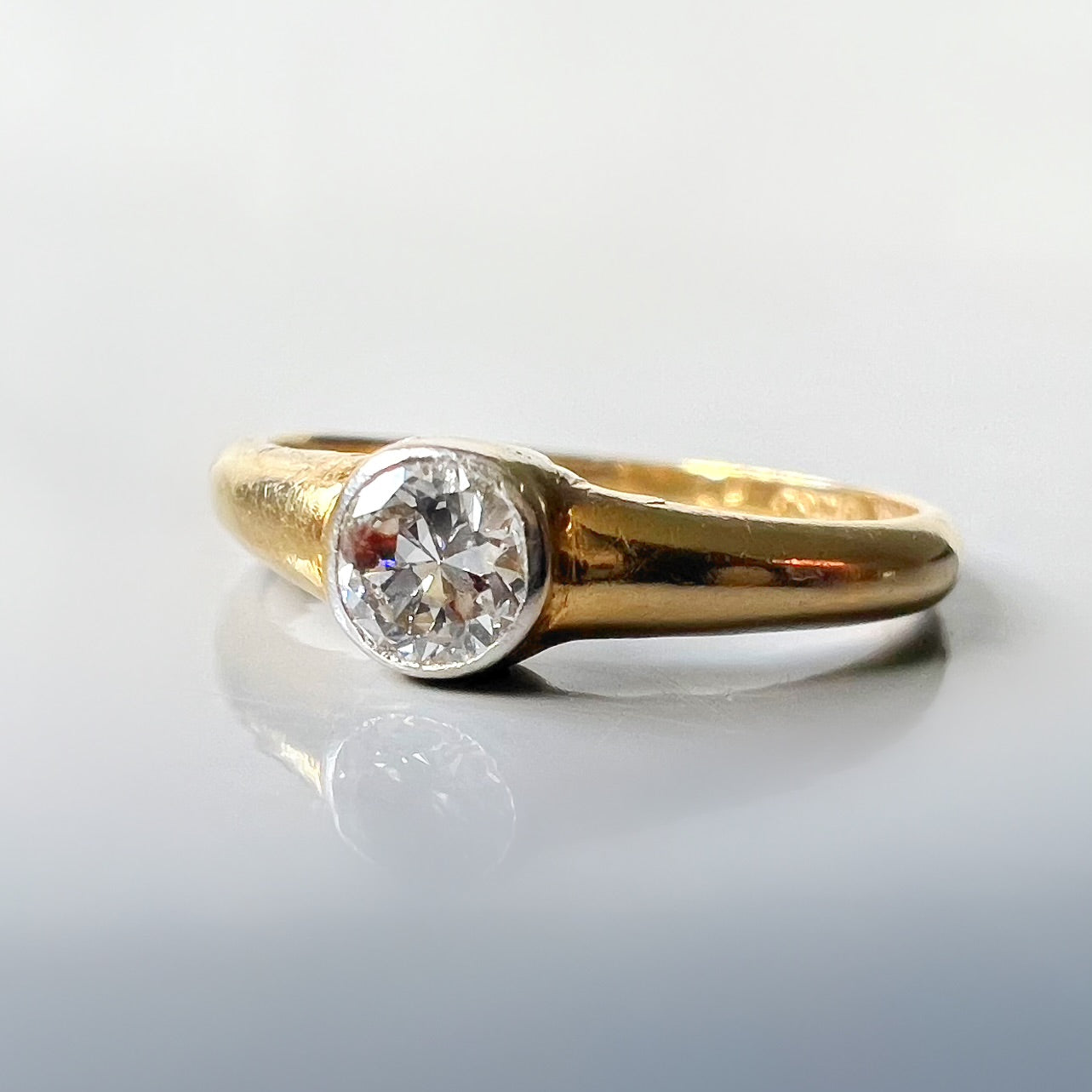 Antique 0.30ct Old Cut Diamond Band