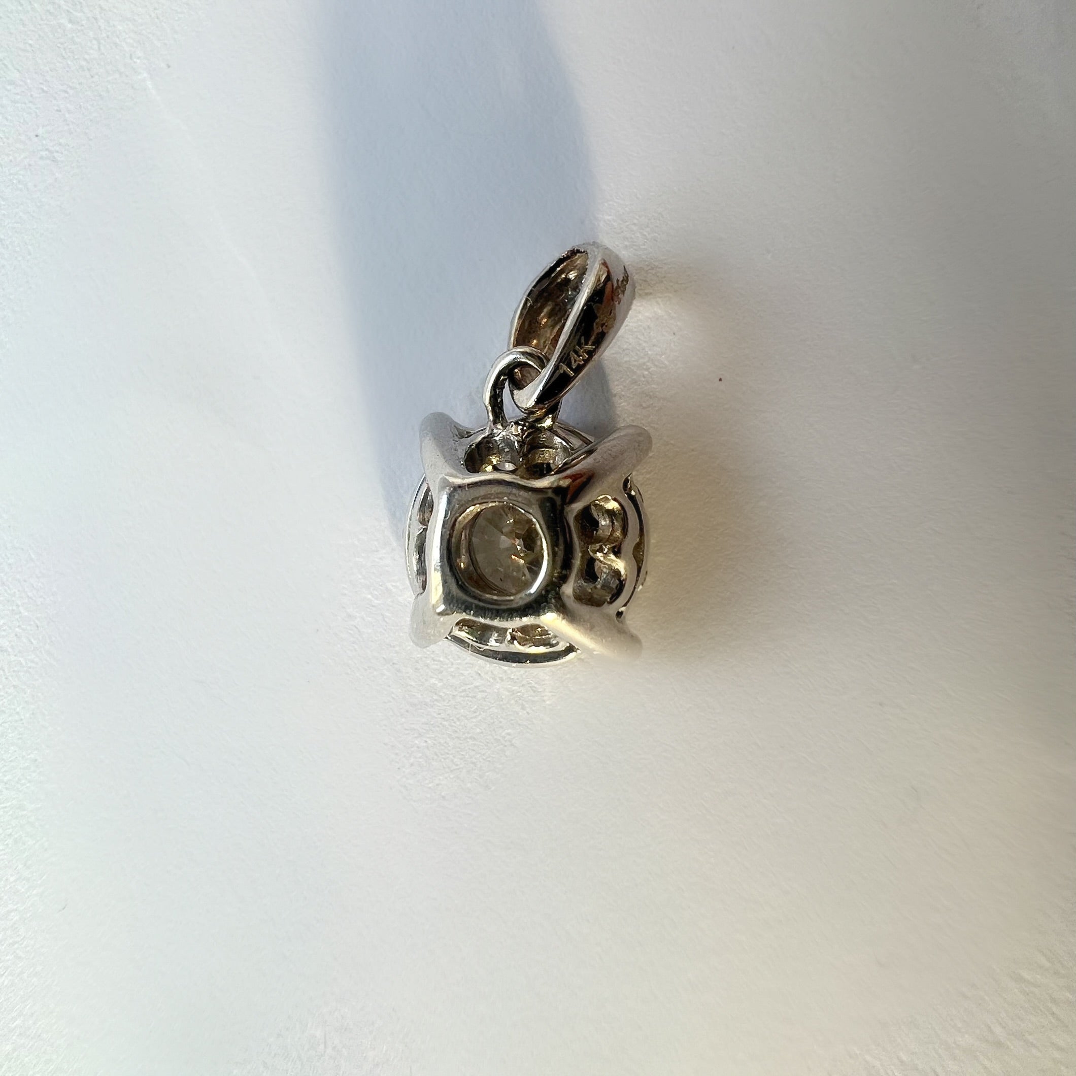 0.68ct Diamond Cluster Pendant