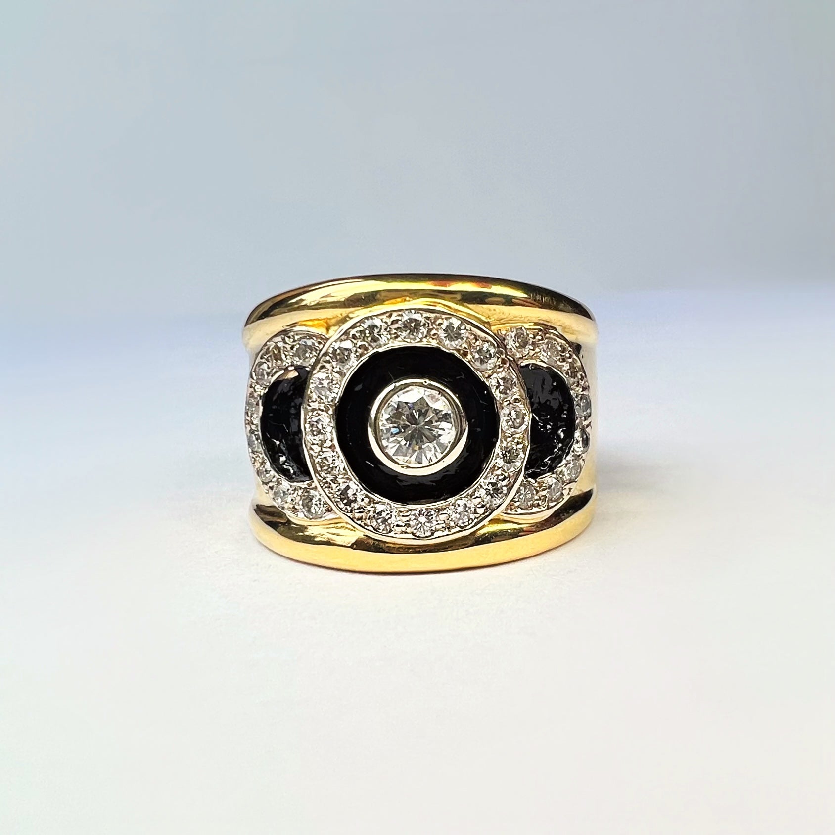 Retro Italian 18ct Gold Enamel and Diamond Ring