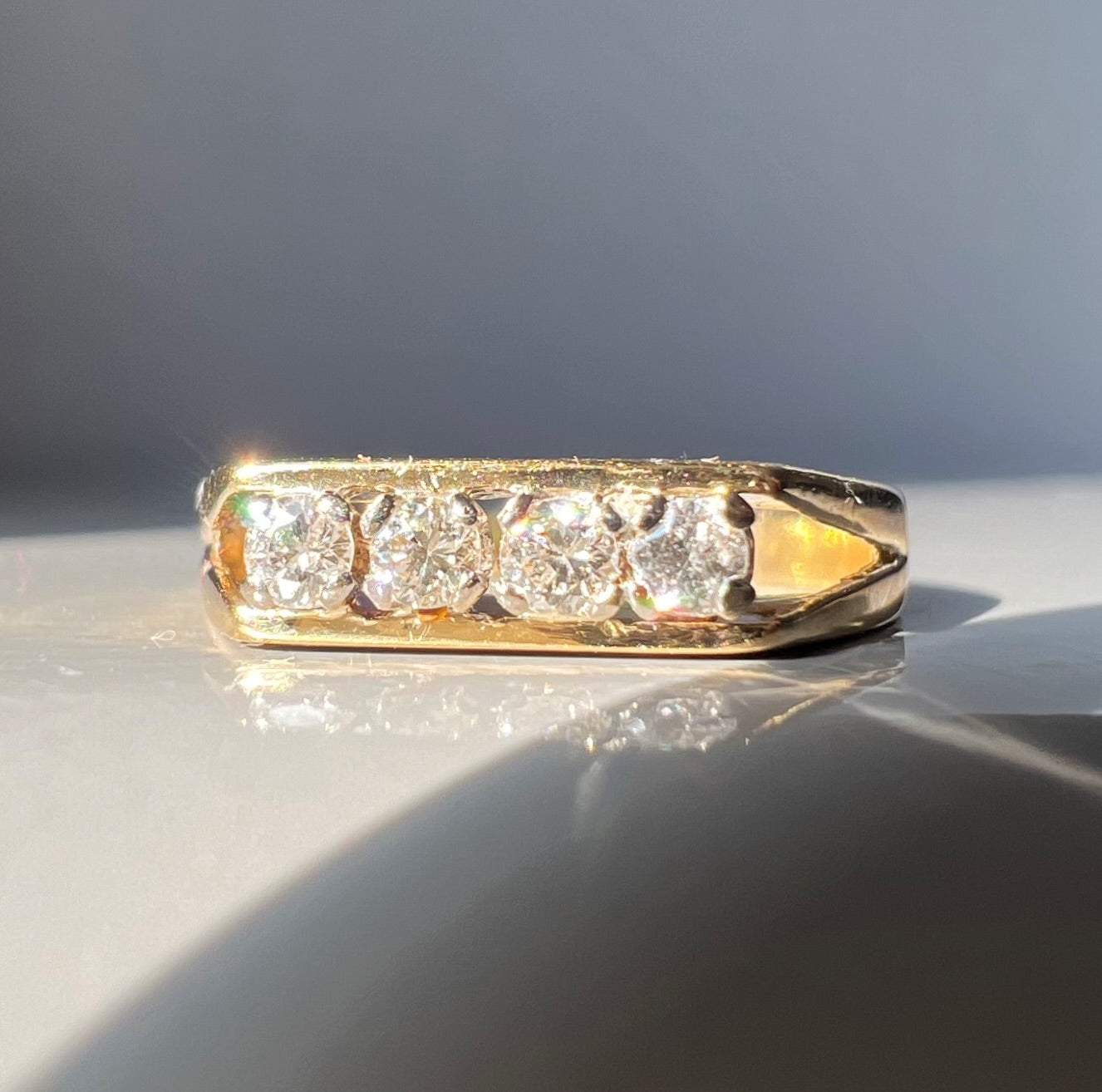 Angular vintage diamond ring