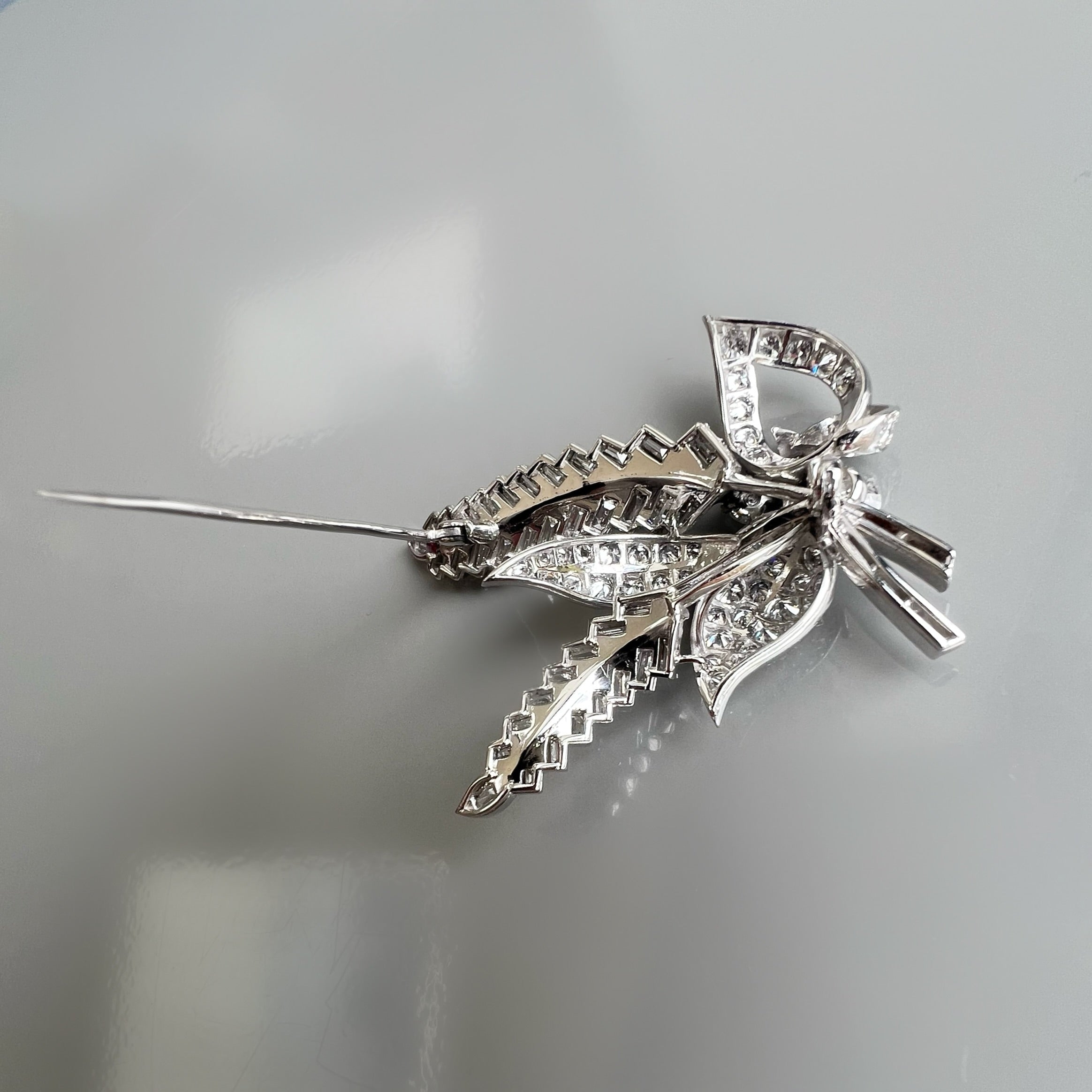 Vintage 4.5ct Diamond Leaf Spray Brooch