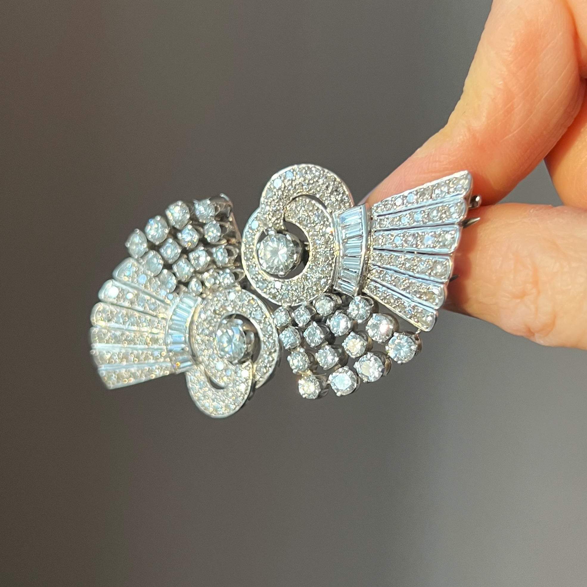 Vintage 10.00ct Diamond Double Clip 'Duette' Brooch, c. 1930-40