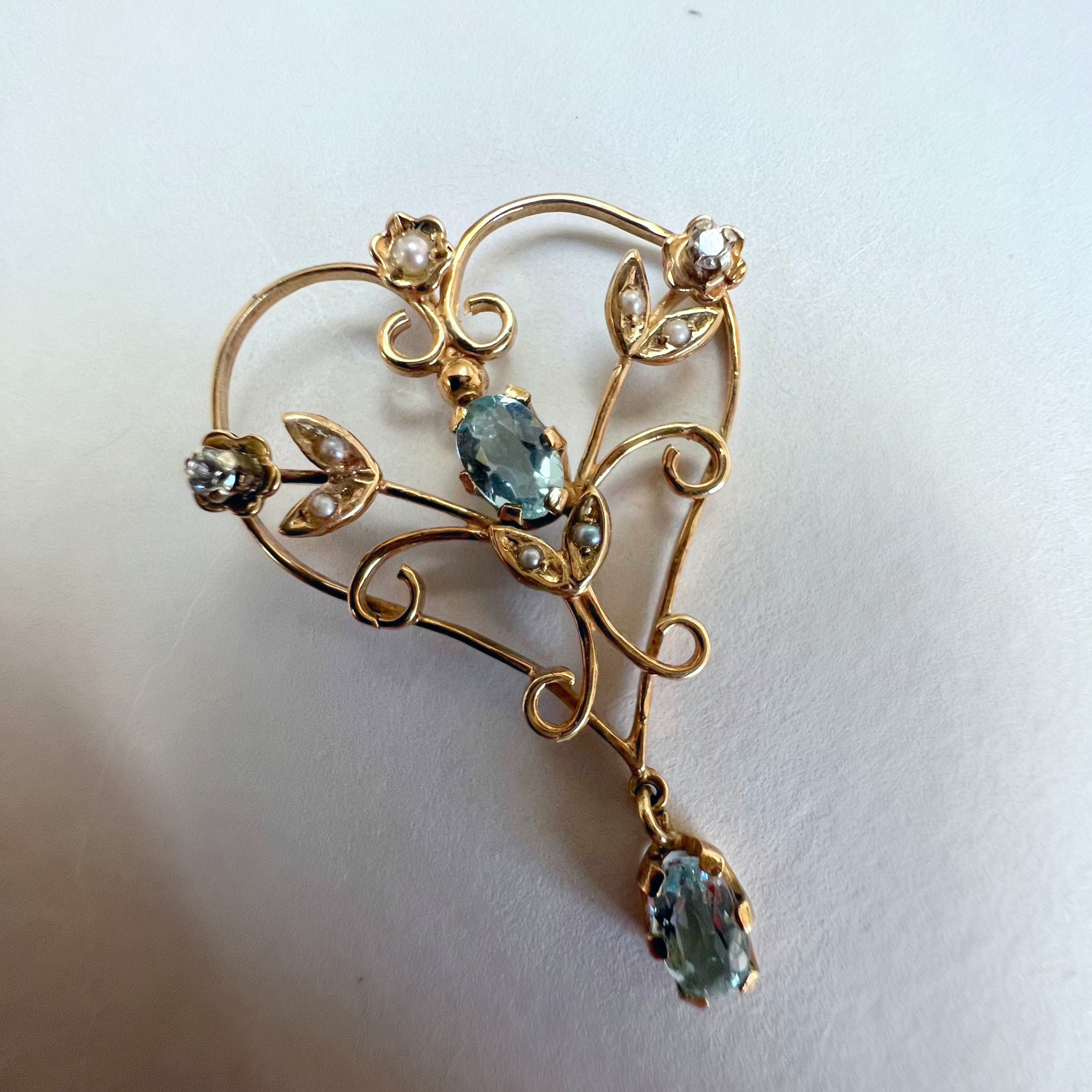 Art Nouveau Aquamarine and Pearl Lavalier Pendant