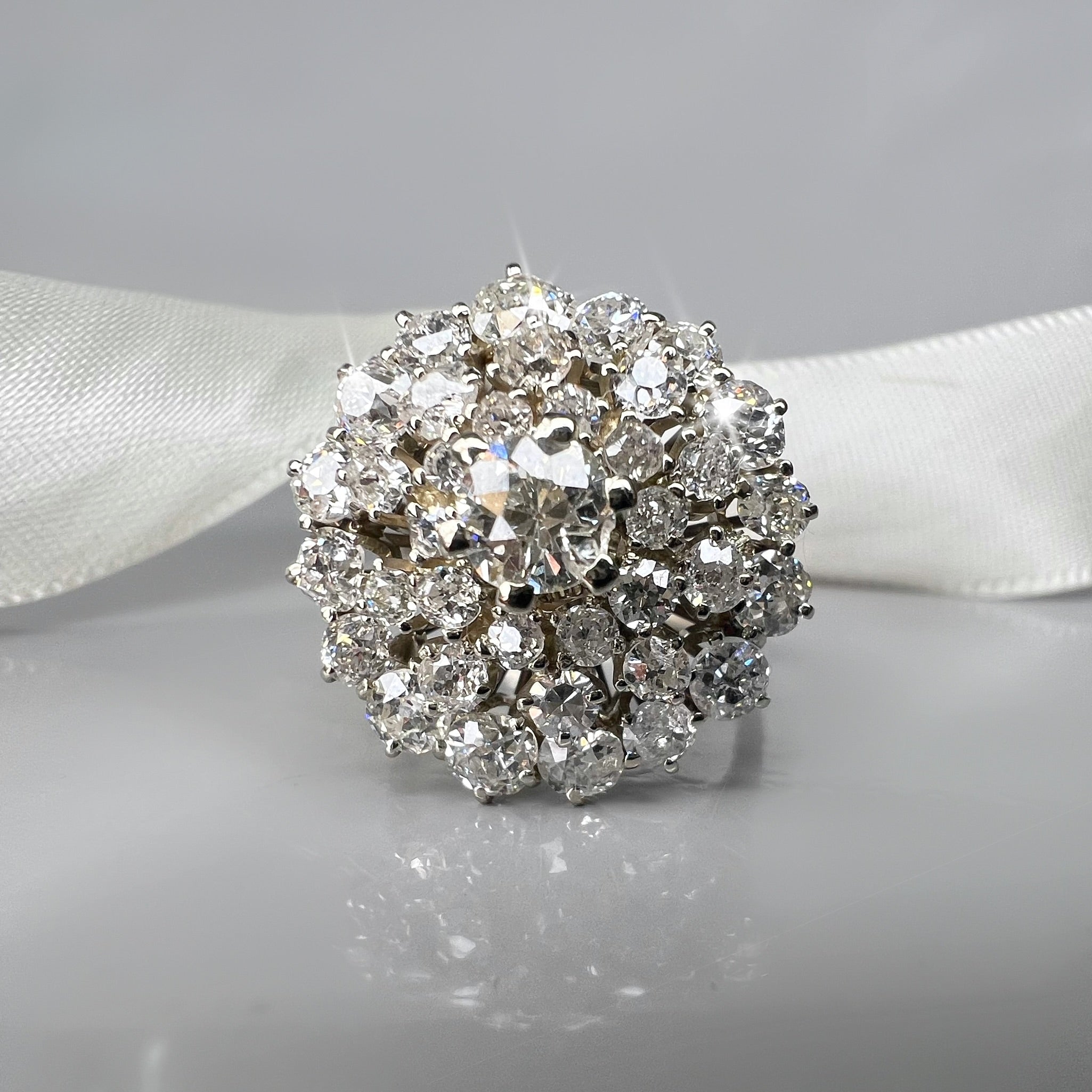 Vintage 2.50ct Diamond Explosion Ring