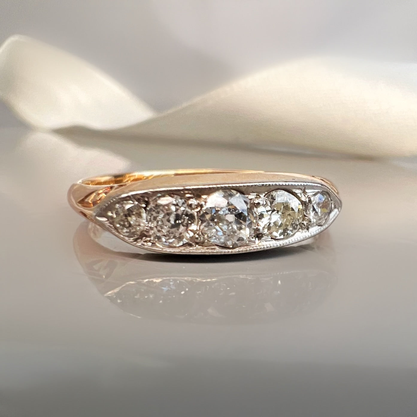 Antique 18ct Gold 5 Stone Diamond Boat Ring with Engraving