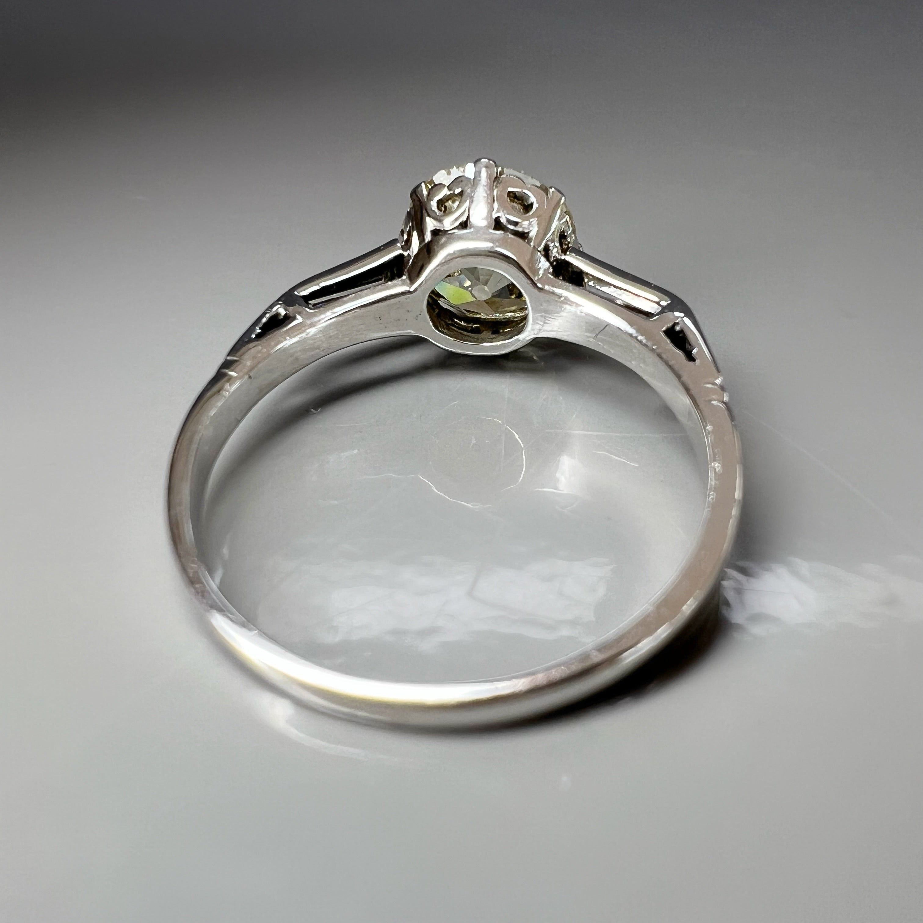 Beautiful 2.64ct Old Cut Diamond Ring with 0.40ct Diamond Baguette Shoulders