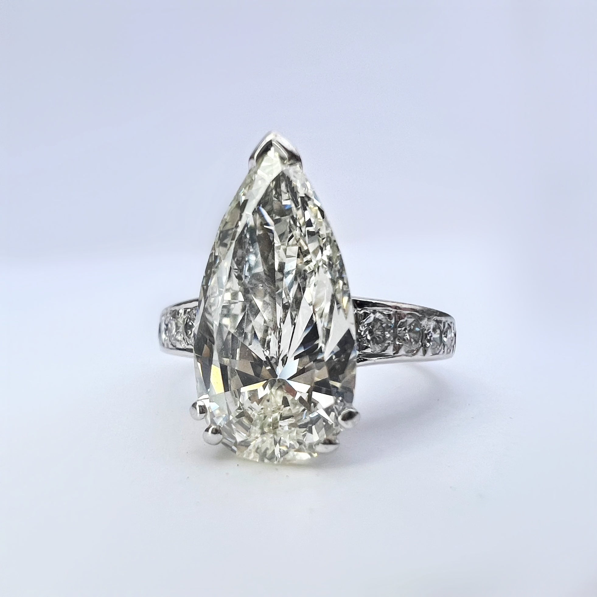 3.00ct Pear Cut Diamond Ring