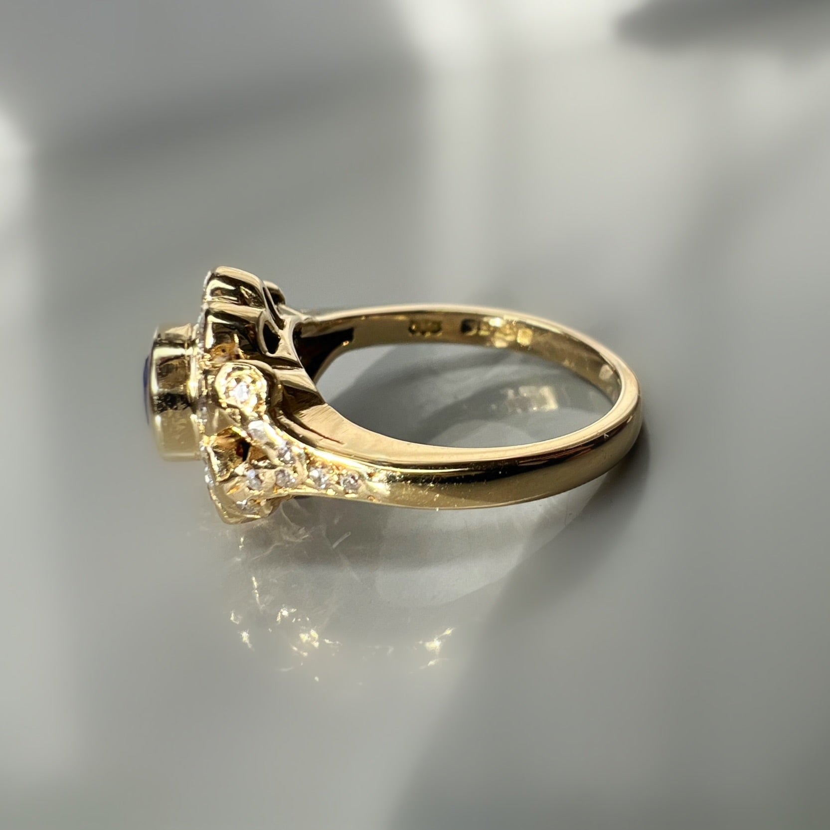 Vintage Sapphire and Diamond Cluster Ring