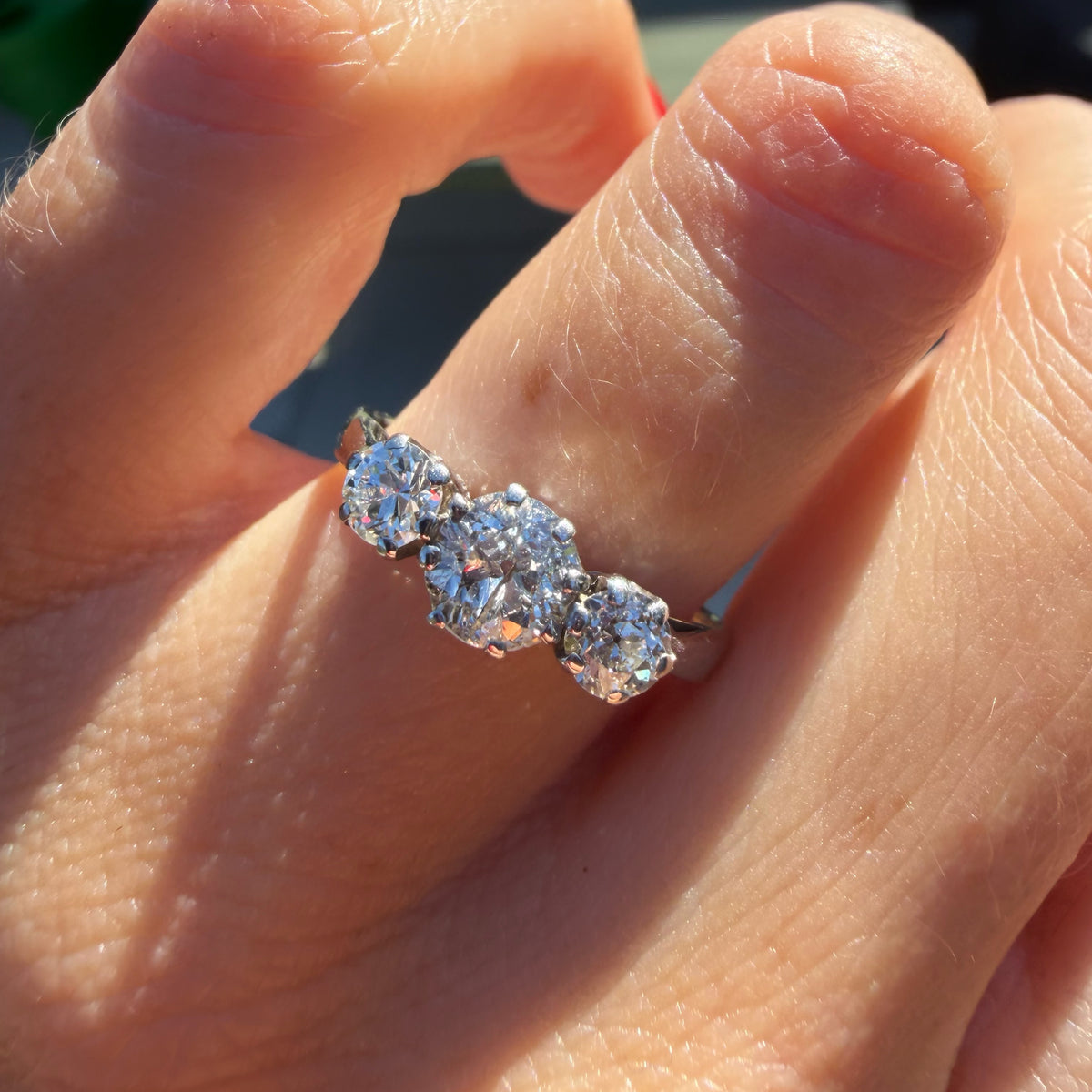 Vintage 1.00ct Diamond Trilogy Ring