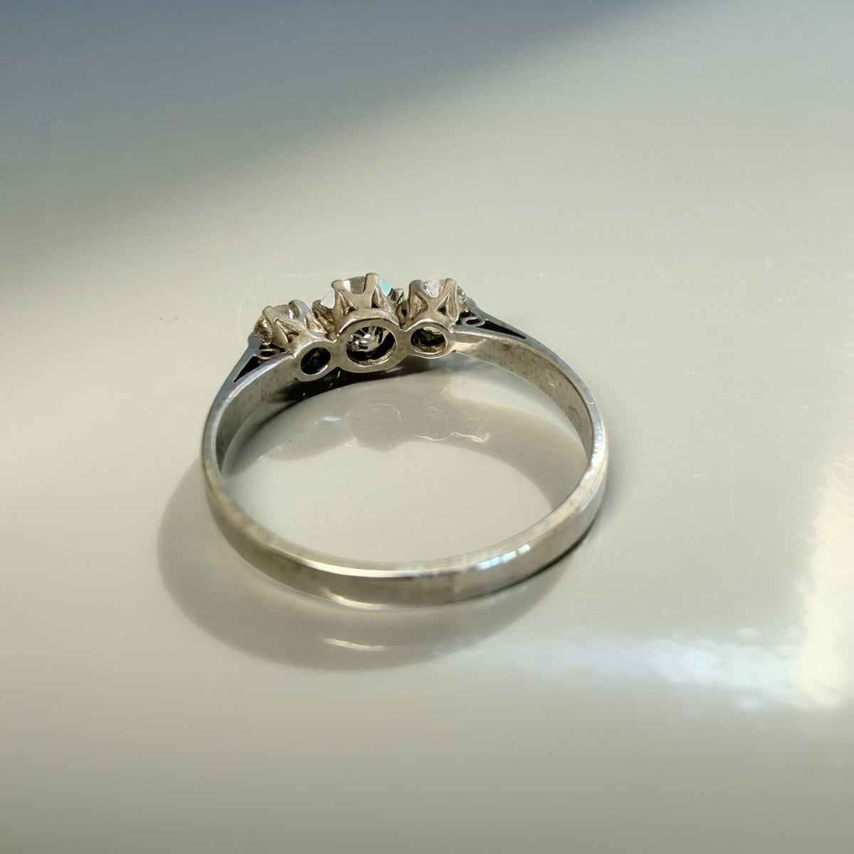 Vintage 1.00ct Diamond Trilogy Ring