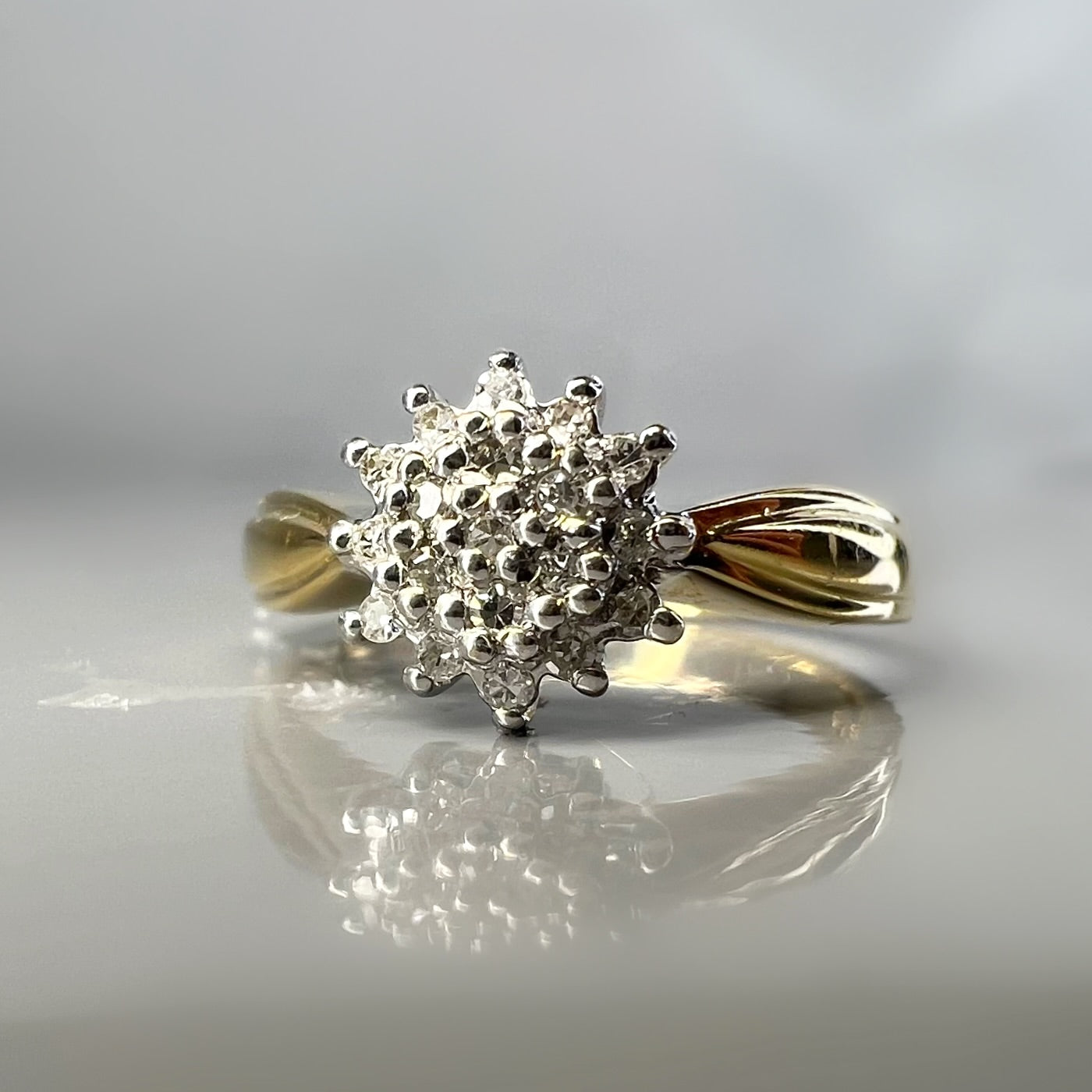 Vintage Diamond 9ct Cluster Ring