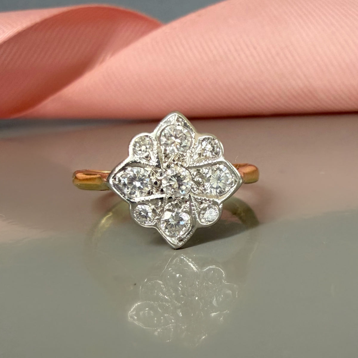 Vintage 0.30ct Diamond Cluster Ring