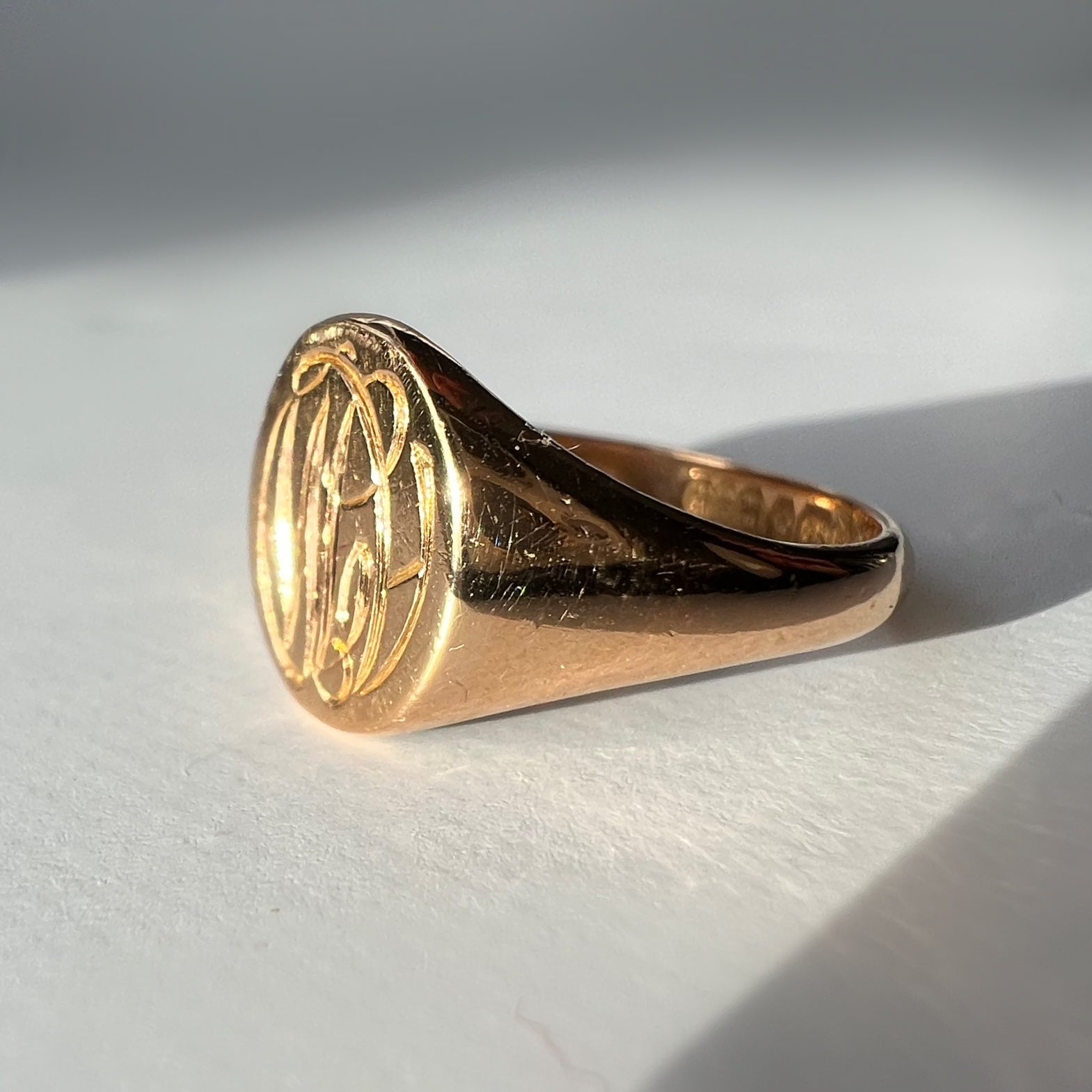 Antique 22ct Gold Signet Ring