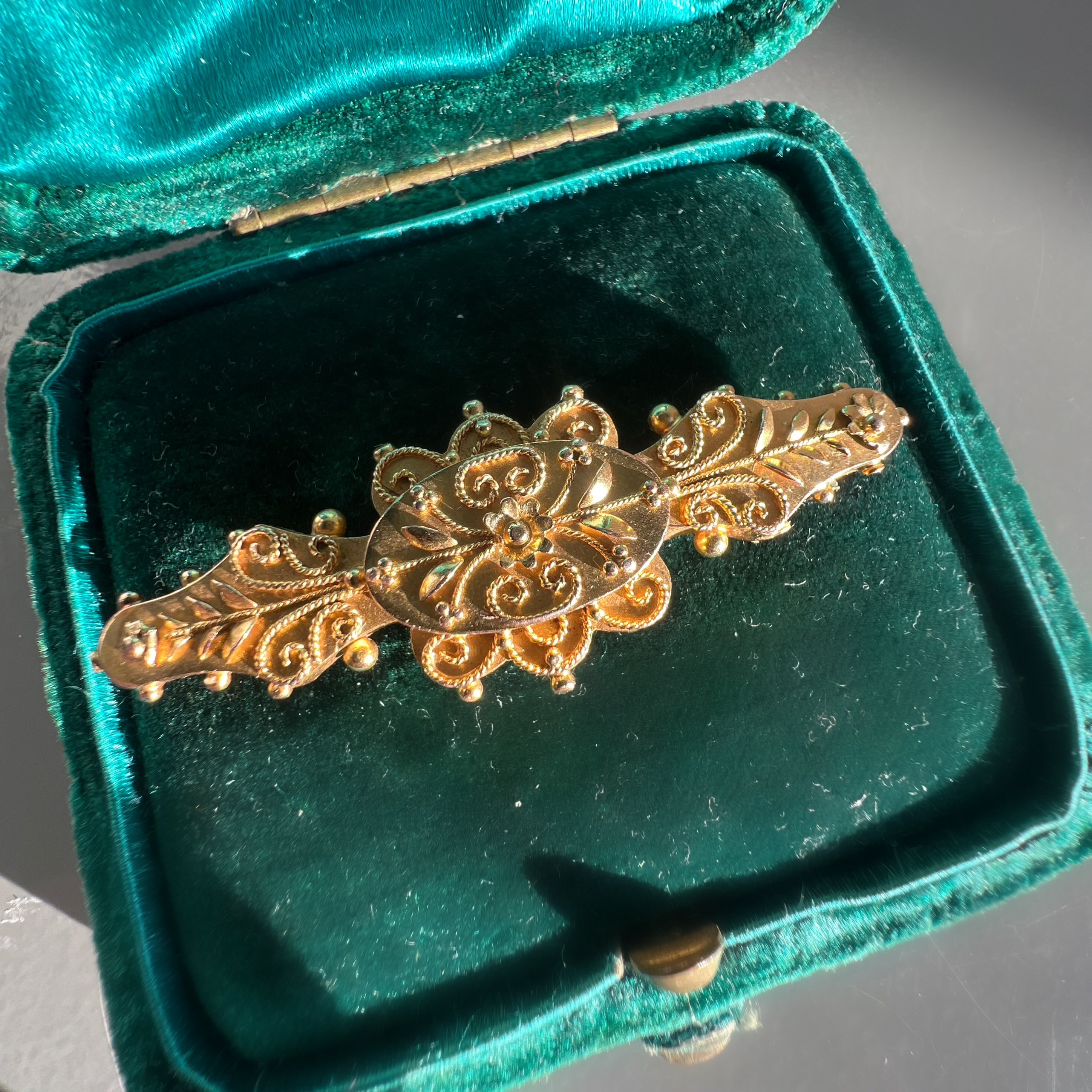 Antique 15ct Gold Brooch from 1901