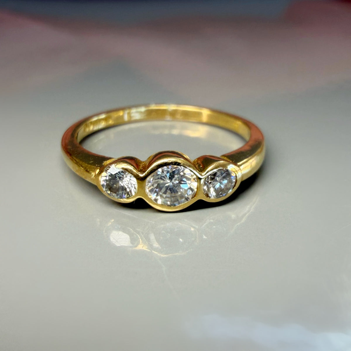 Vintage 3 Stone 0.20ct Diamond Pinky Ring