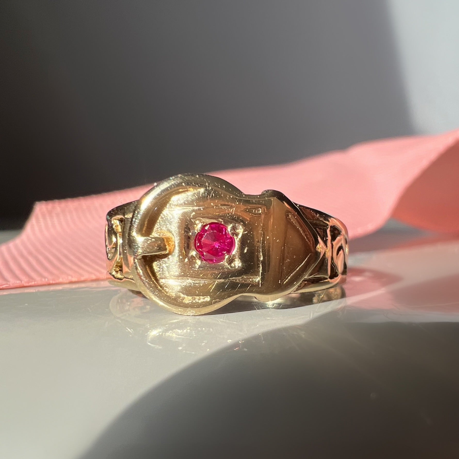 Vintage 9ct Gold Belt Buckle Ring with Ruby
