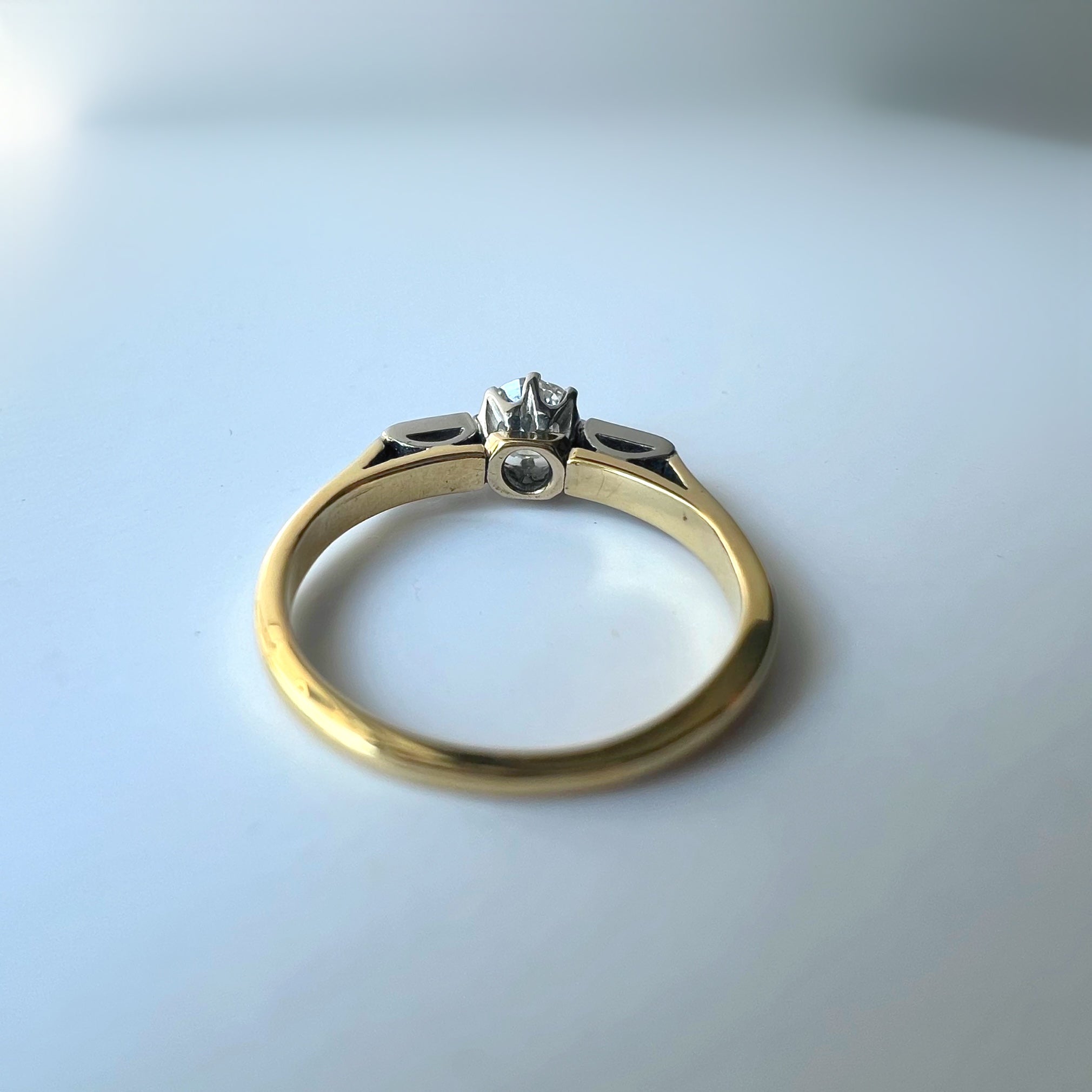 Vintage 0.25ct Diamond Solitaire Ring
