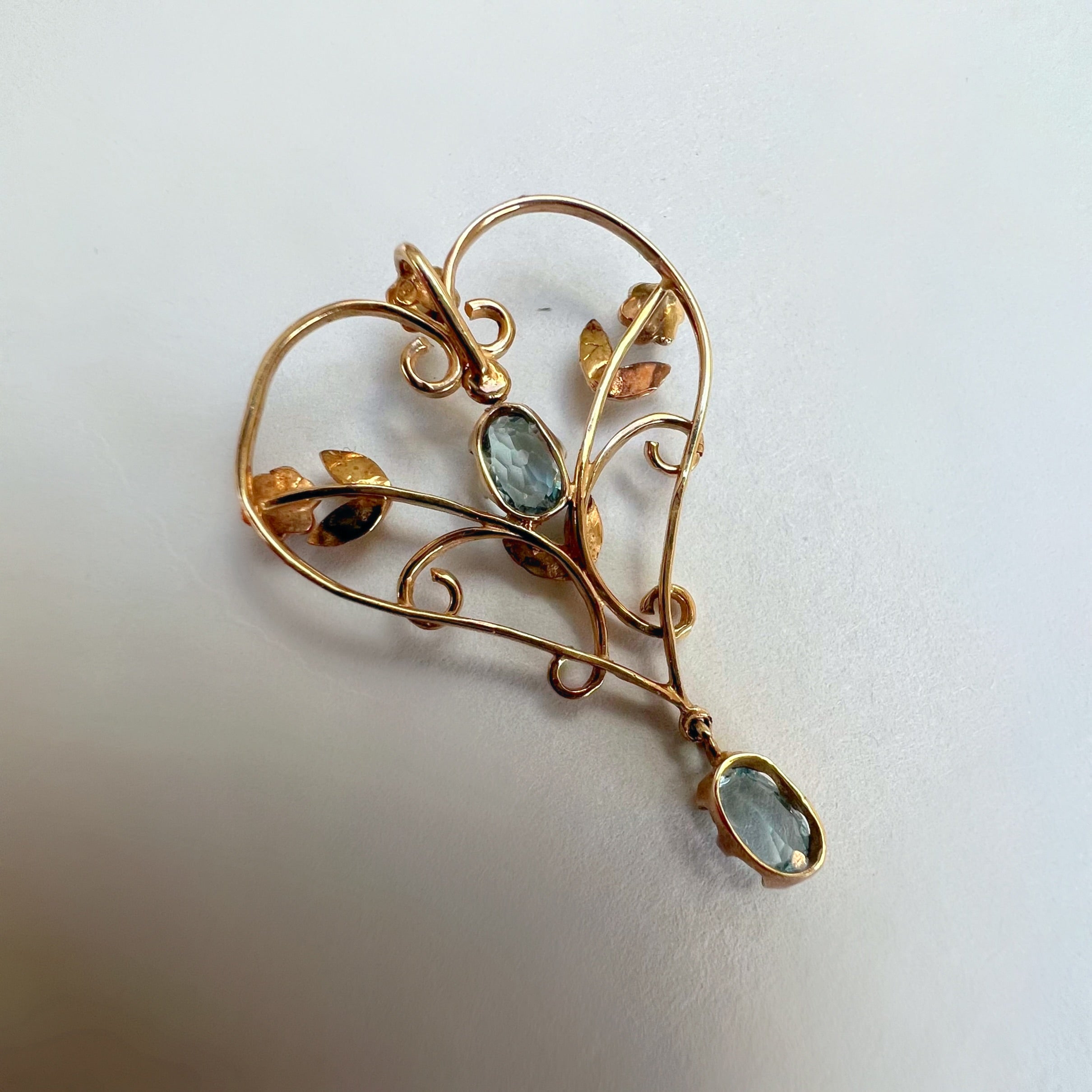Art Nouveau Aquamarine and Pearl Lavalier Pendant