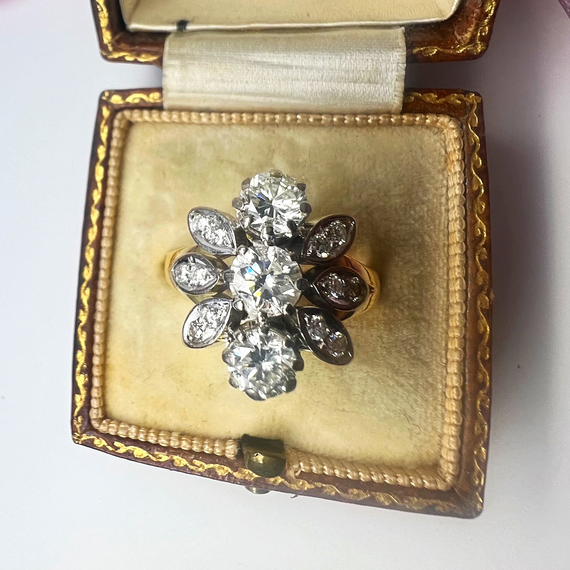 Vintage 1.50ct Diamond Floral Cluster Ring