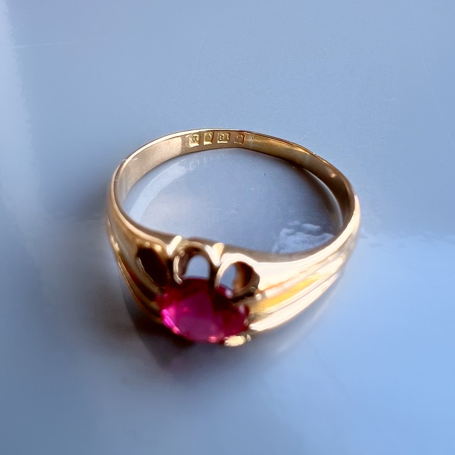 Antique Ruby 18ct Gold Gypsy Ring