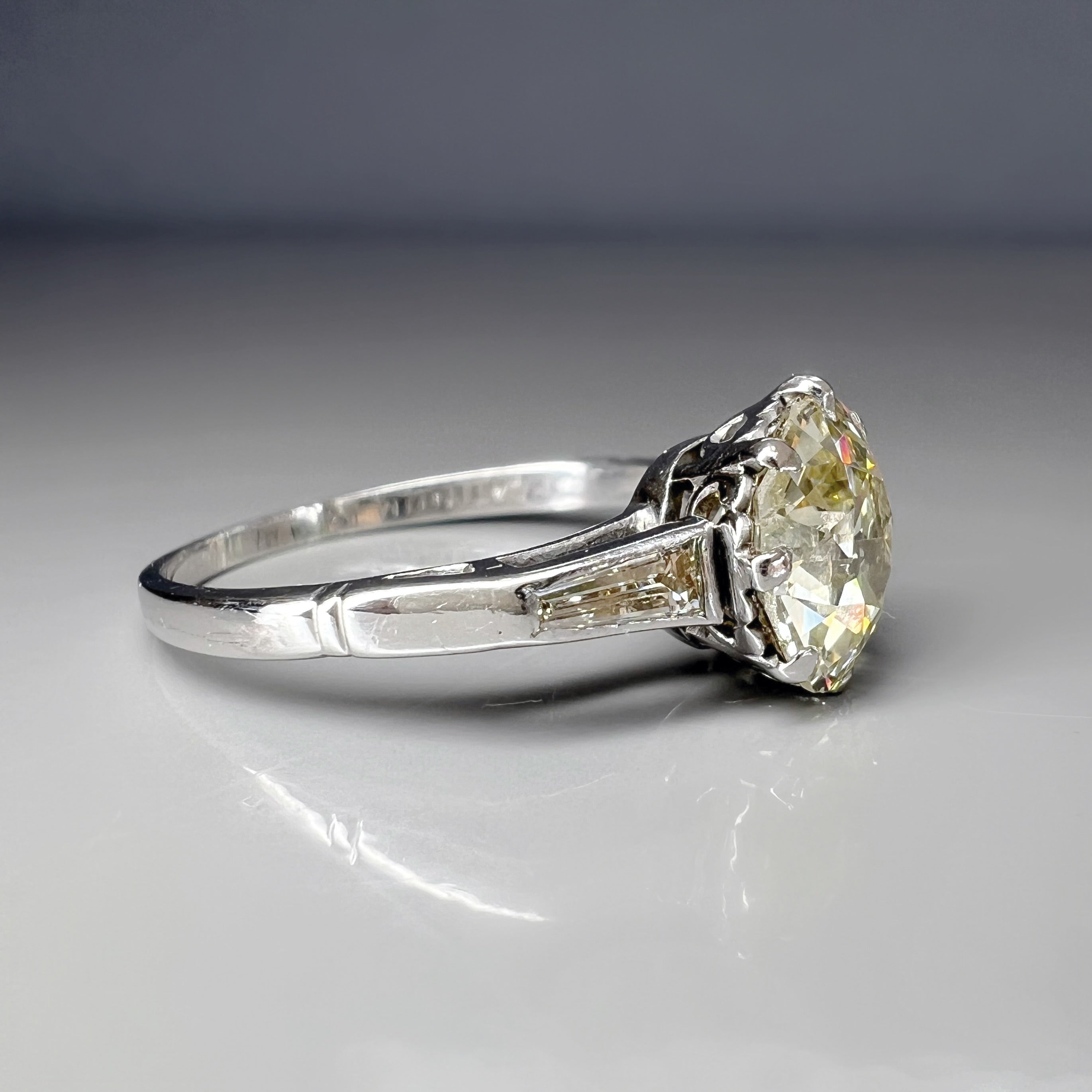 Beautiful 2.64ct Old Cut Diamond Ring with 0.40ct Diamond Baguette Shoulders