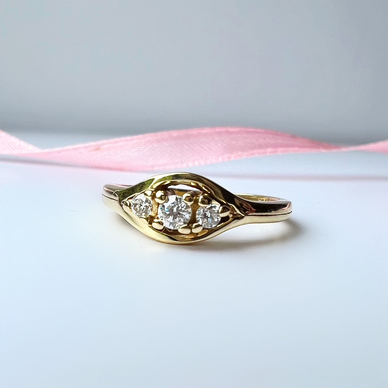 Vintage 3 Stone Diamond Ring