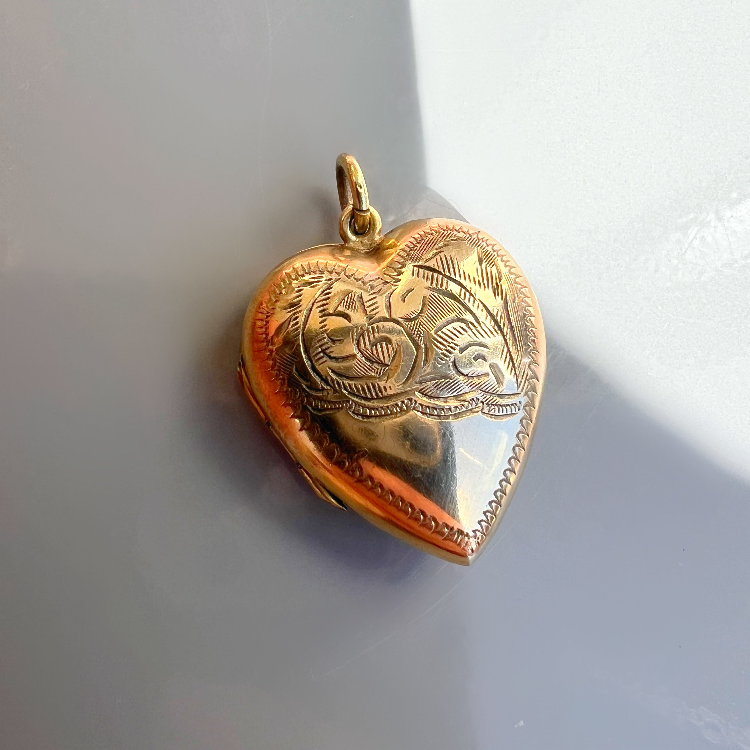 Vintage Rolled Gold Puffy Heart Pendant (2)