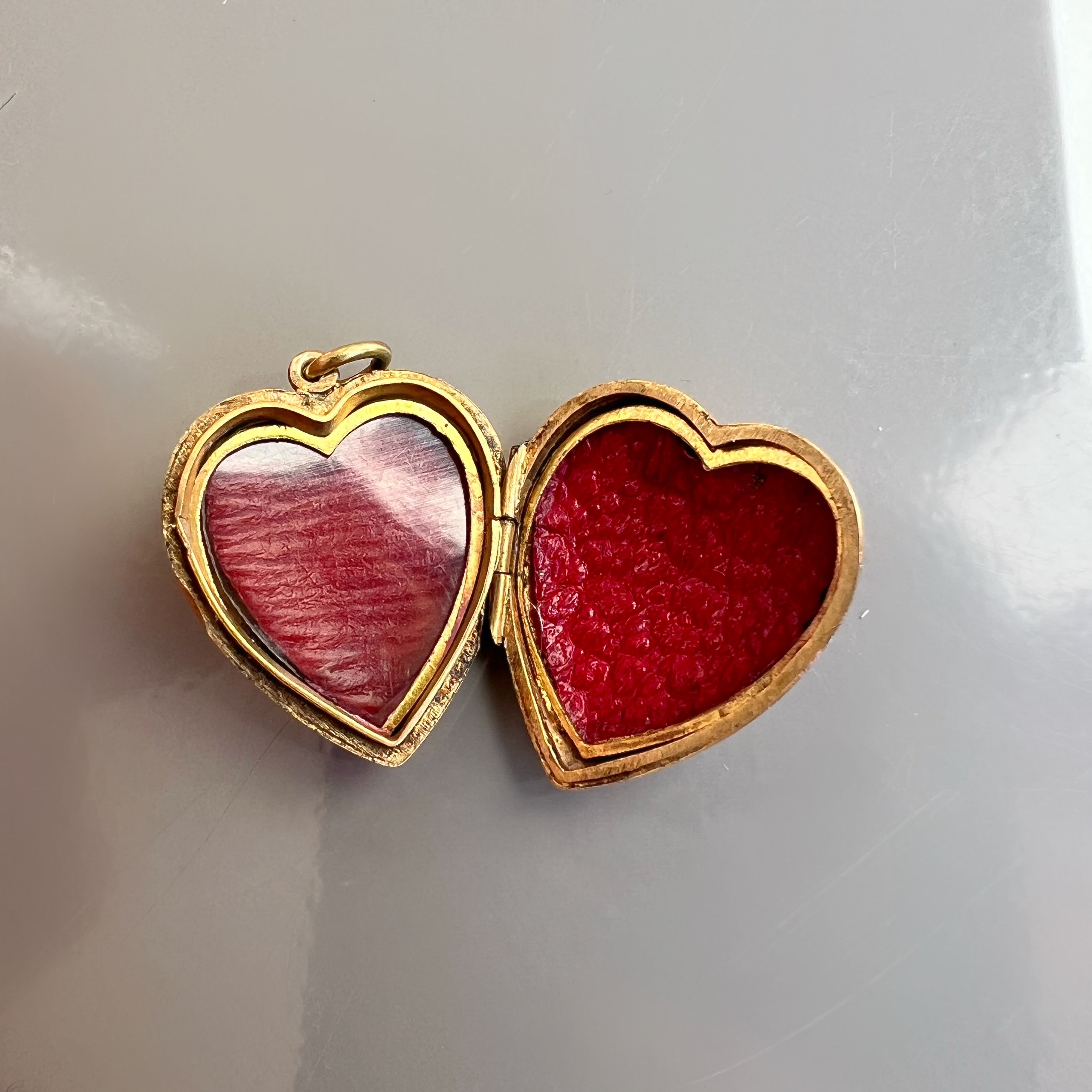 Vintage Rolled Gold Puffy Heart Pendant (2)