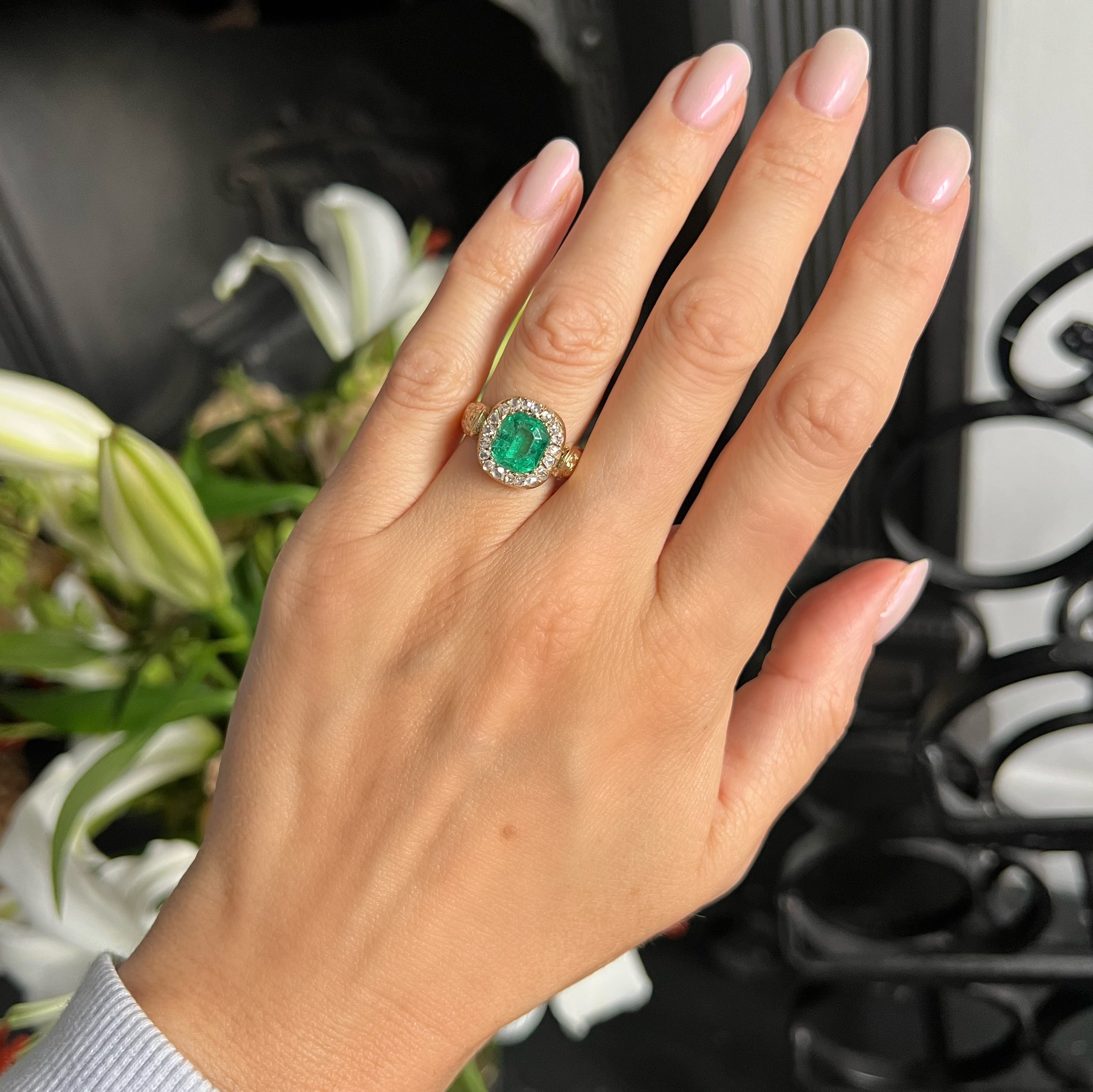 Antique Victorian Emerald and Diamond Ring