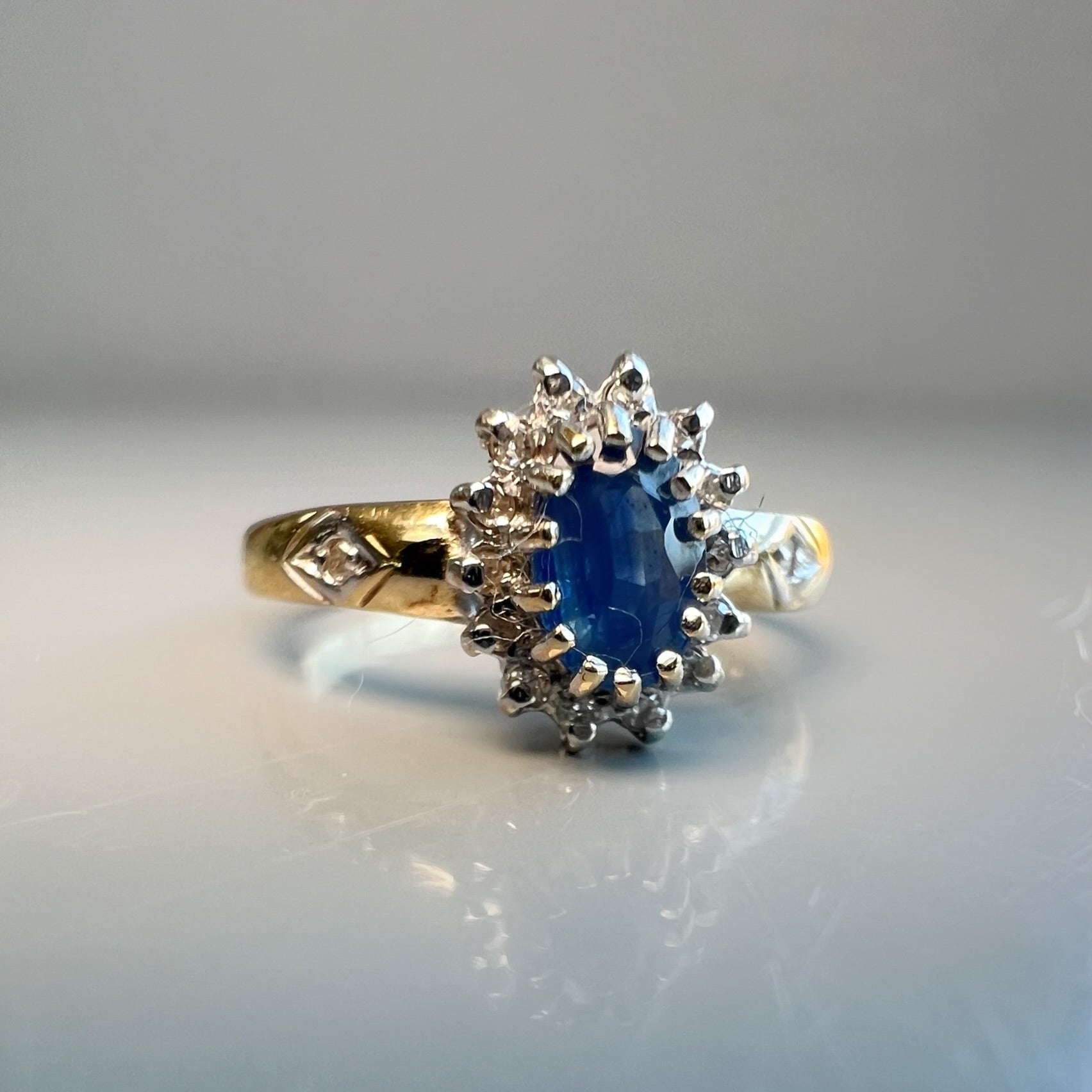Danity Sapphire Cluster Ring