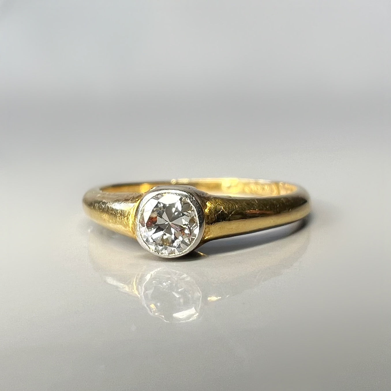 Antique 0.30ct Old Cut Diamond Band