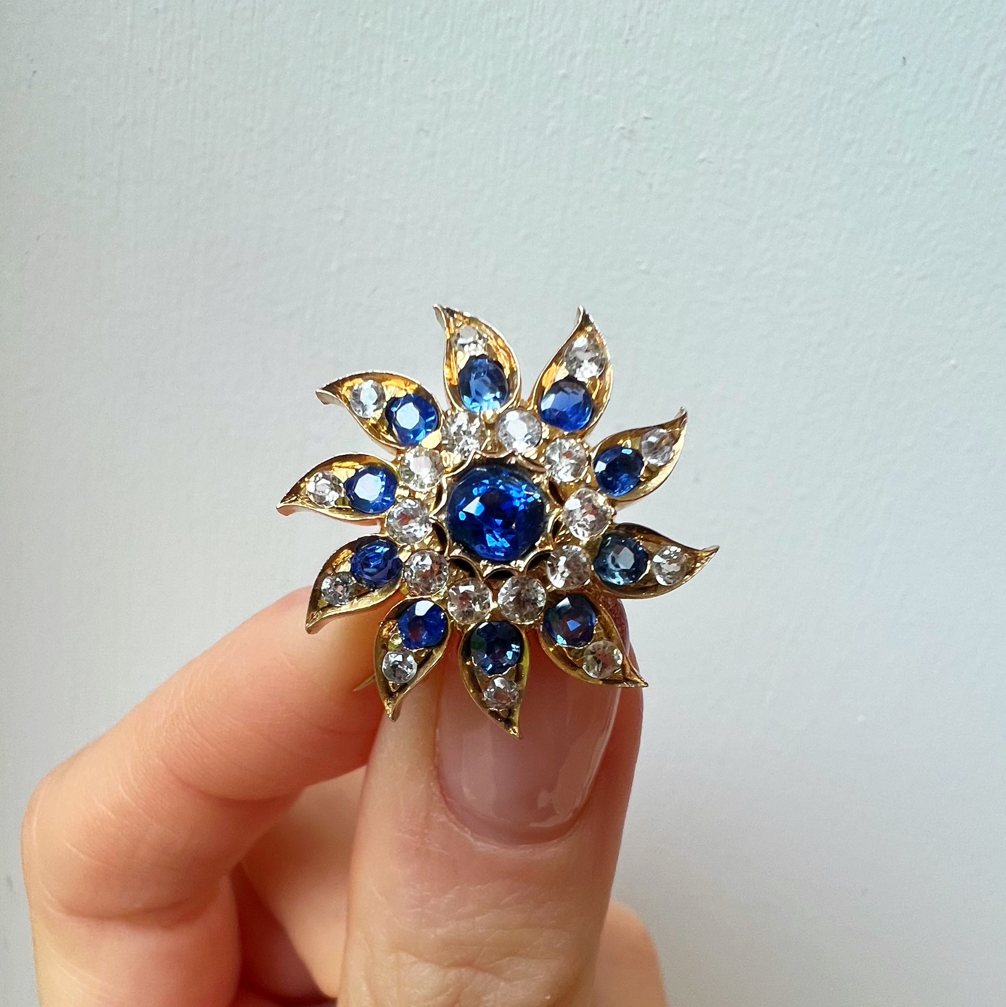 Antique Sapphire and Diamond Brooch / Pendant